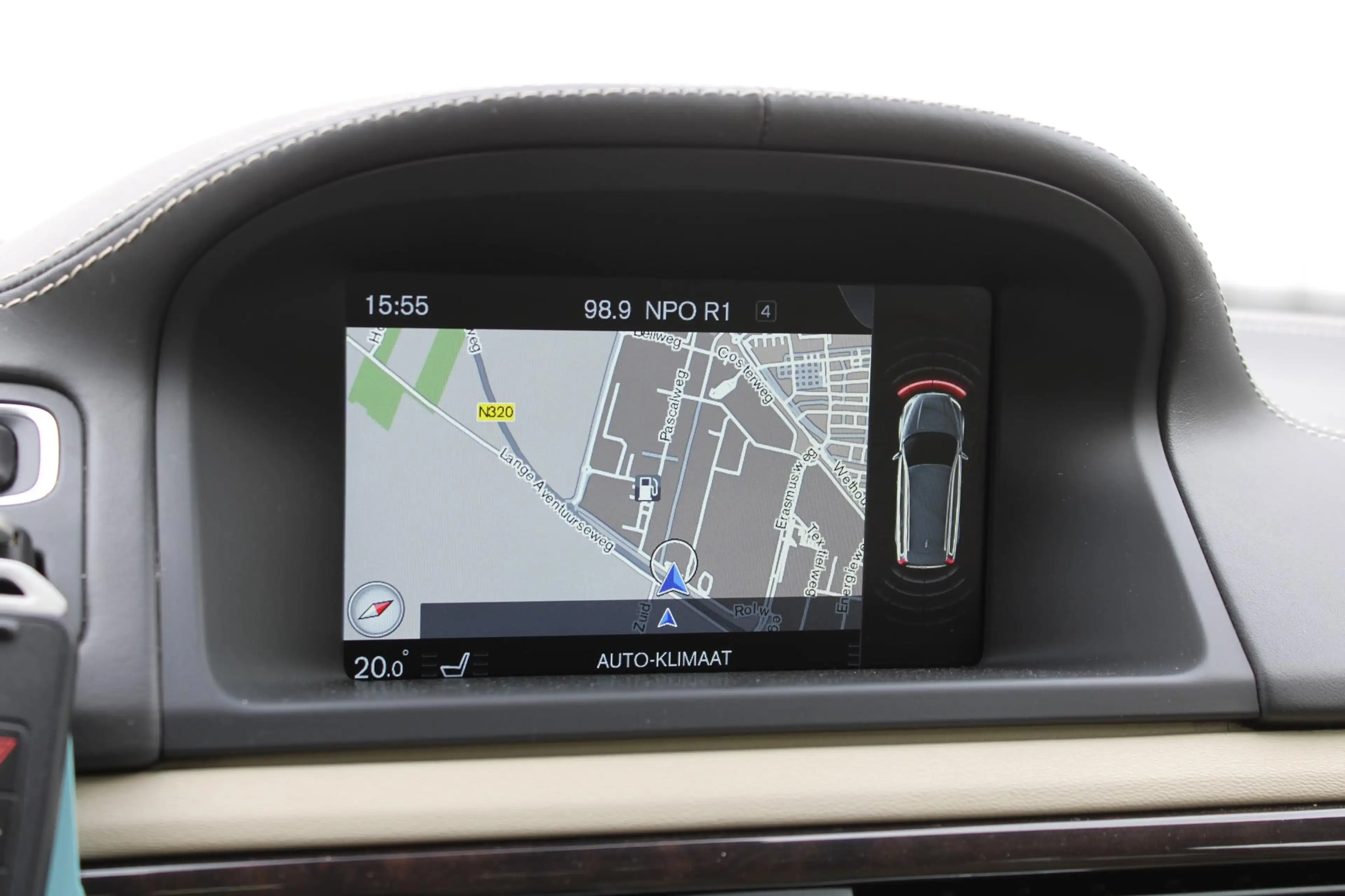 Volvo XC70 D4 FWD Inscription Edition | Schuif/kanteldak | Pa — photo 15