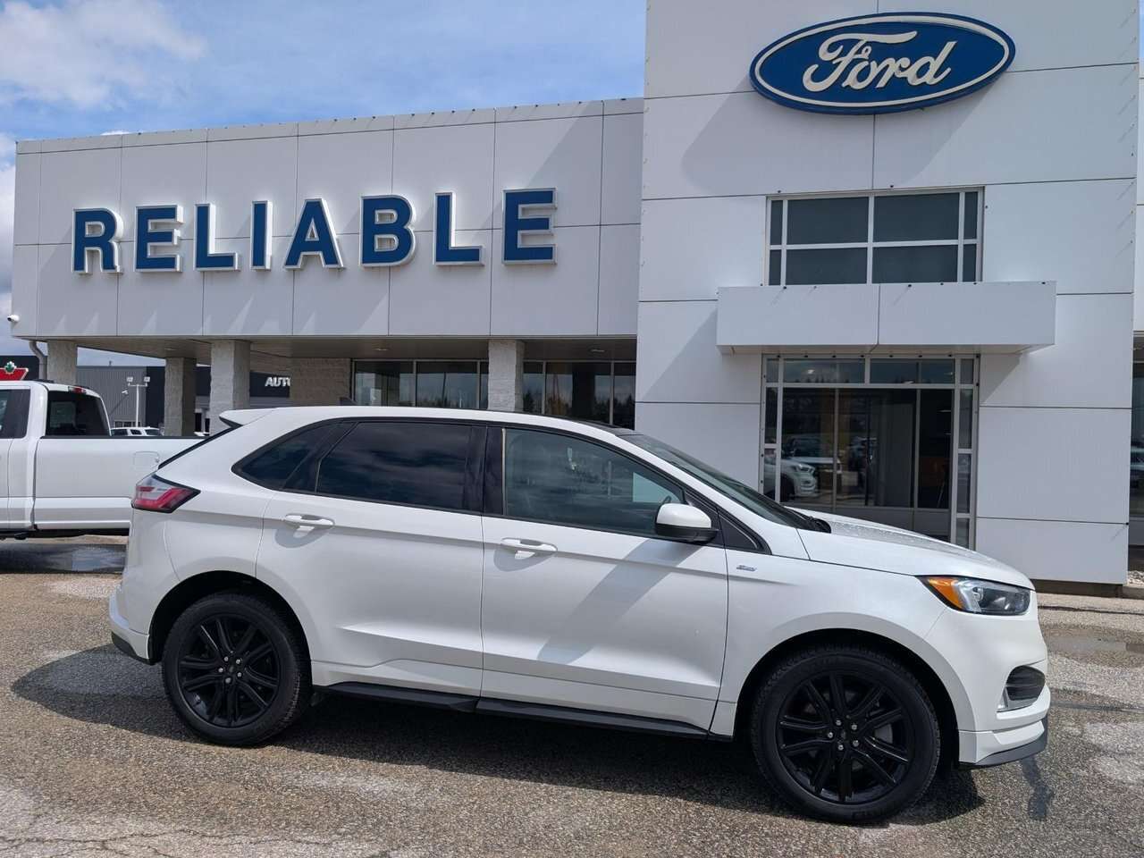 2024 Ford Edge ST Line Panoramic Sunroof/ Navigation/ Remote Star