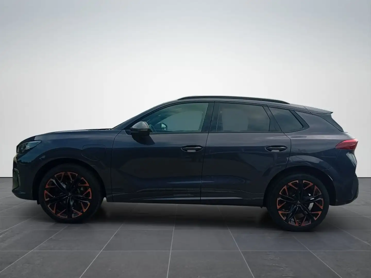CUPRA Terramar 1.5 e-Hybrid DSG VZ - 2