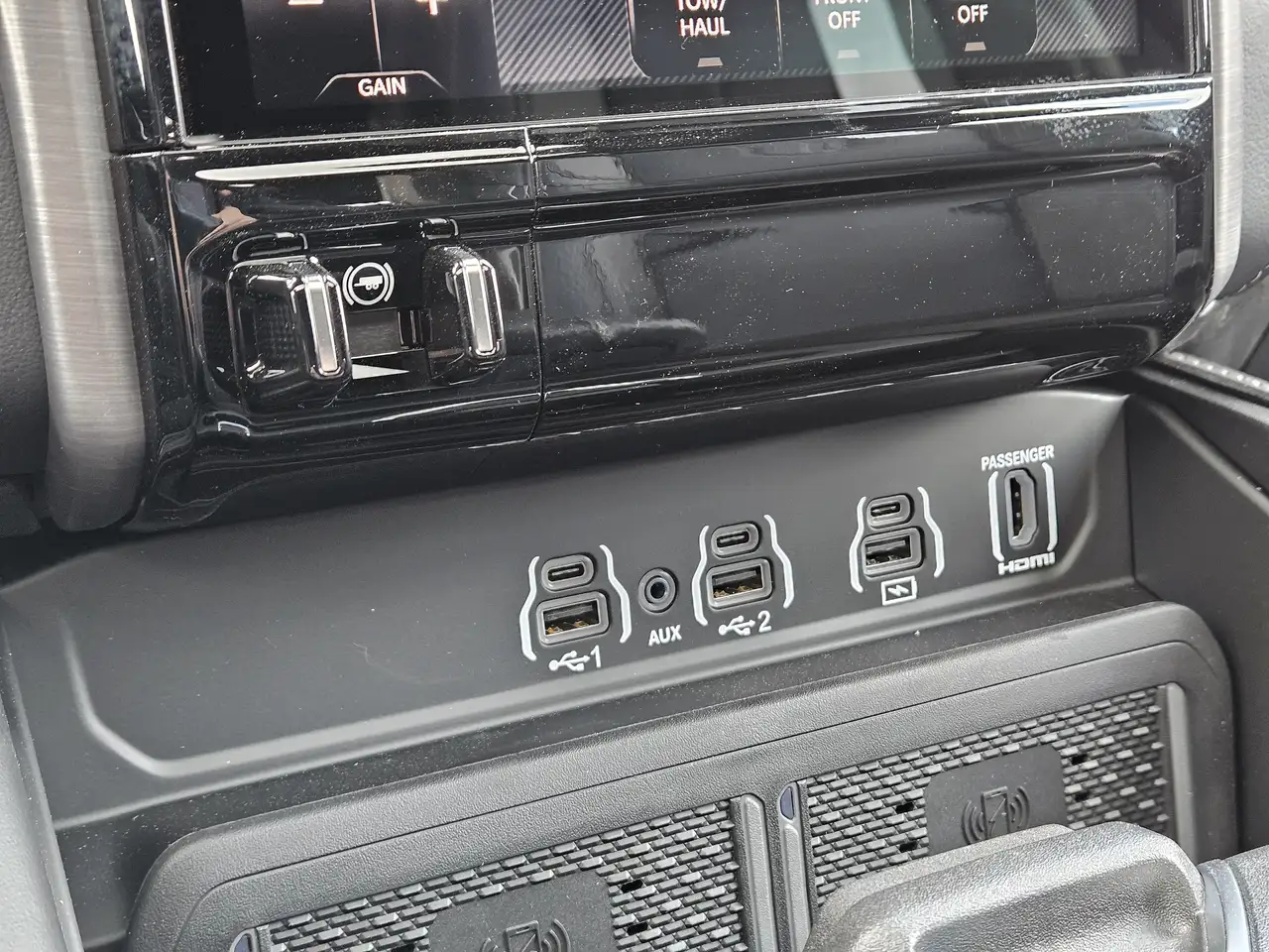RAM 2500 photo RAM 2500