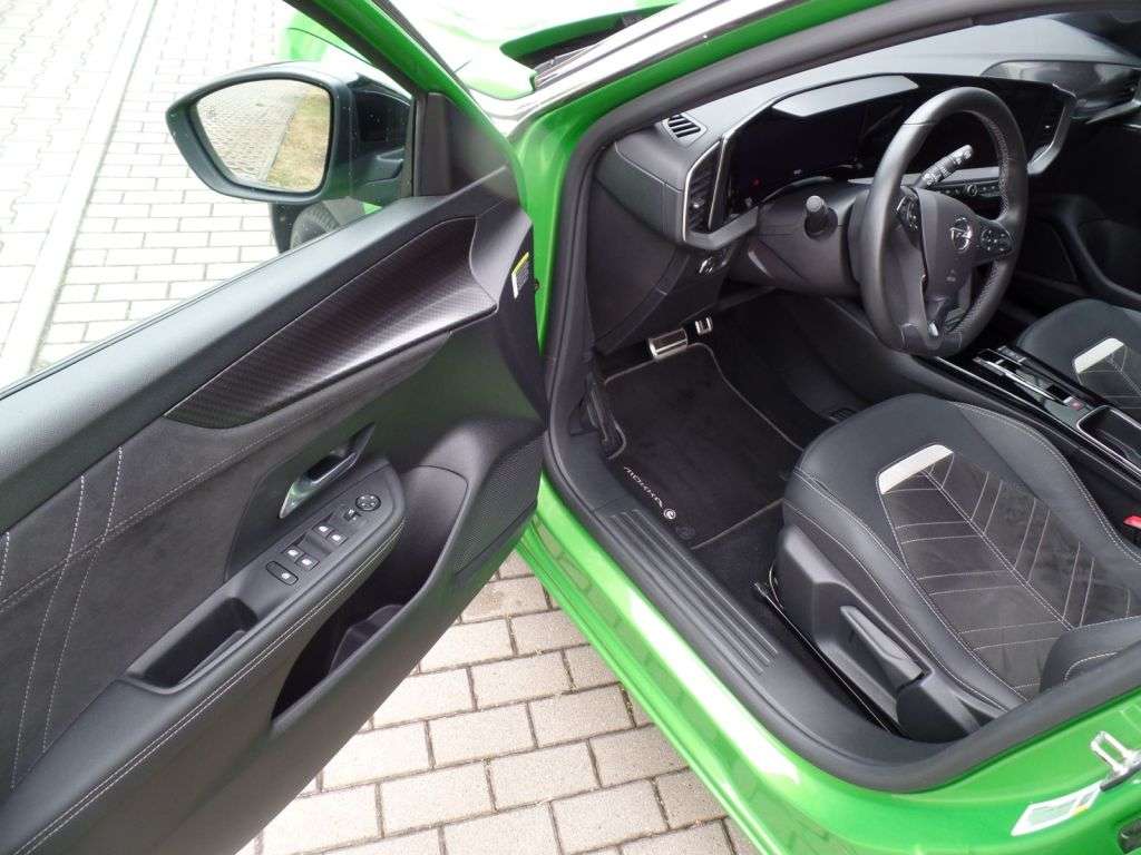Opel Mokka E
