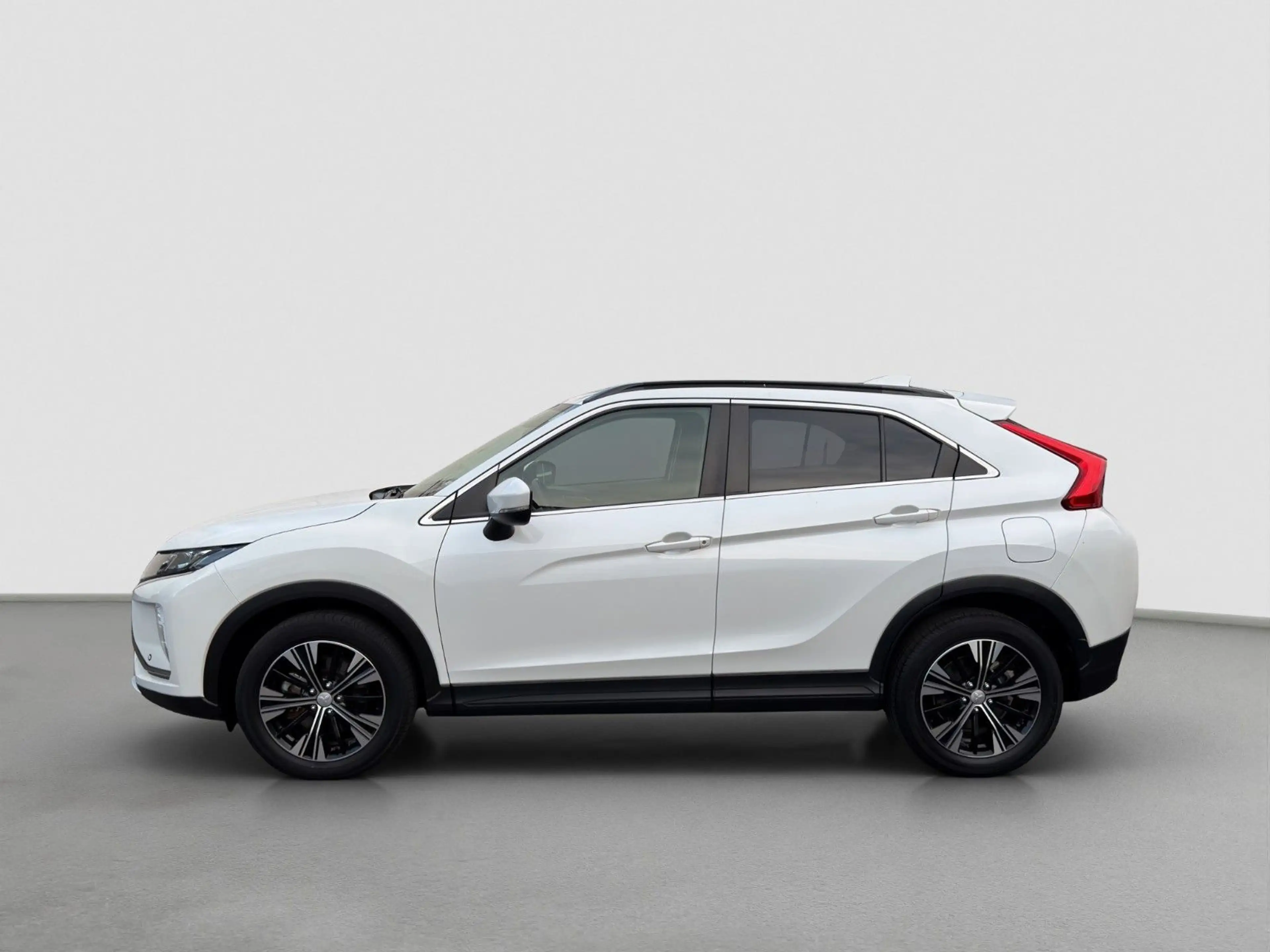 Mitsubishi Eclipse Cross Diamant Edition 2WD*1.Hand*Kamera* — photo 4