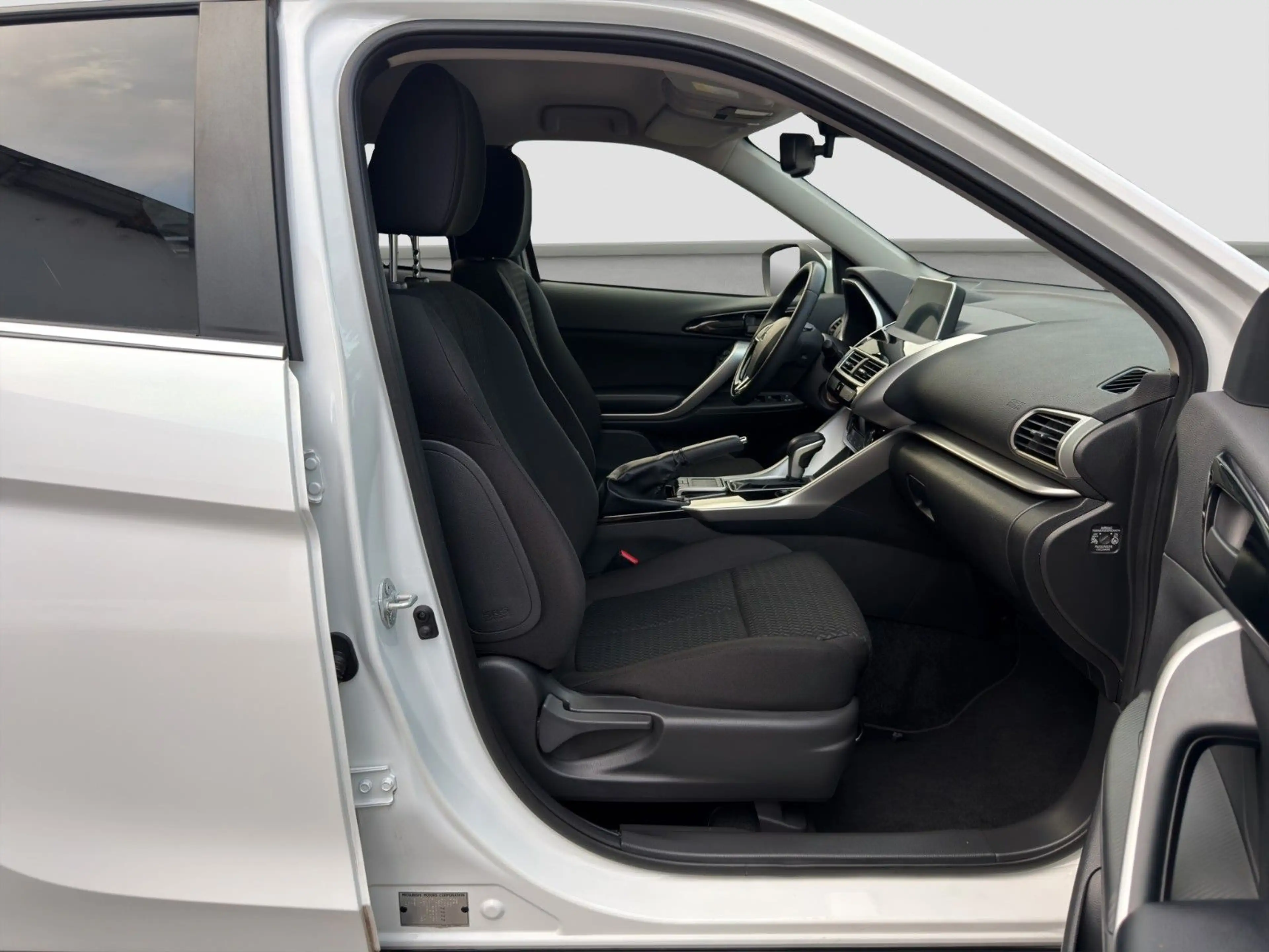 Mitsubishi Eclipse Cross Diamant Edition 2WD*1.Hand*Kamera* — photo 12