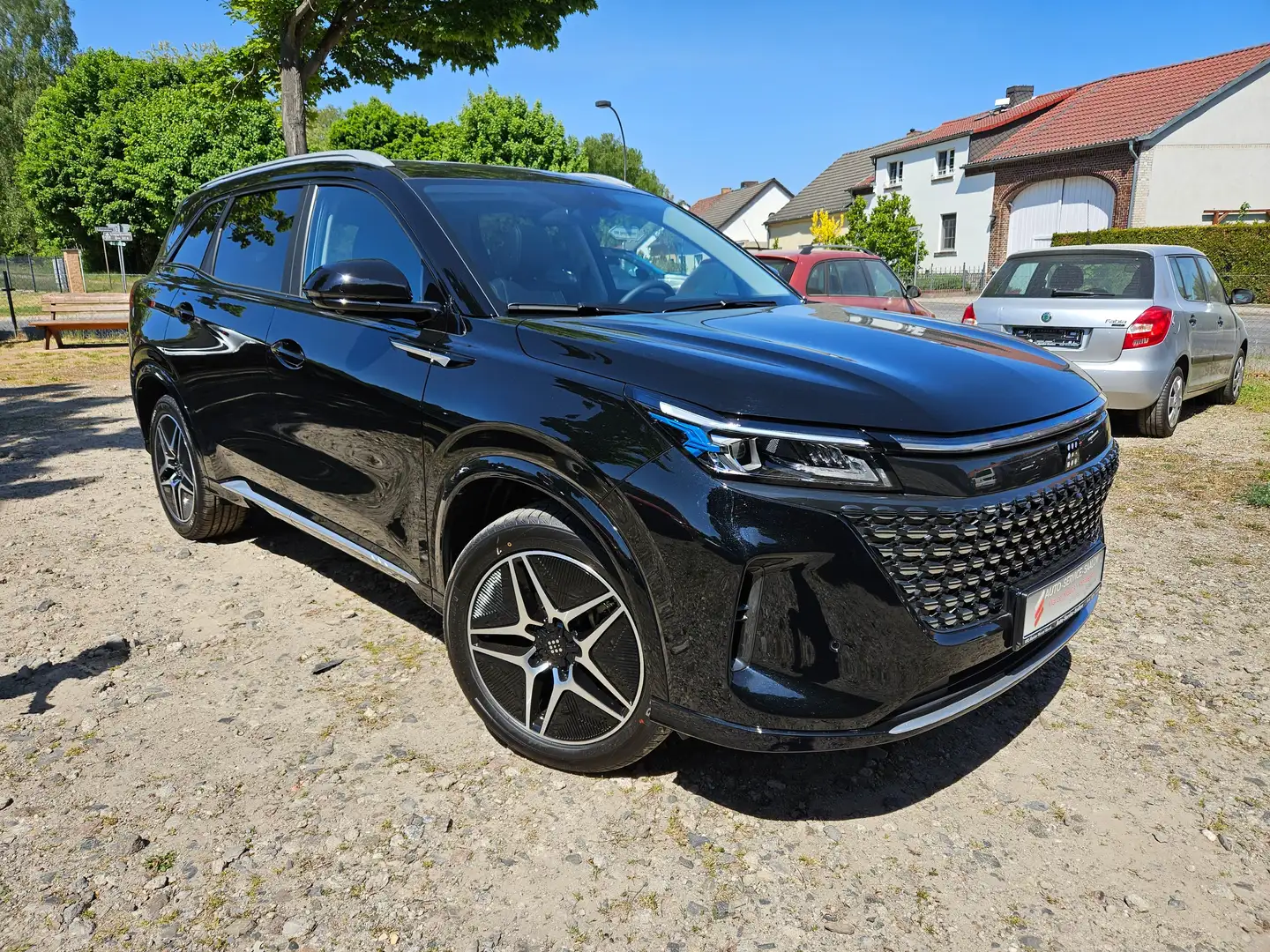 DFSK E5 Fengon E5, Jahreswagen , MWST ausweisbar,Hybrid Schwarz - 1