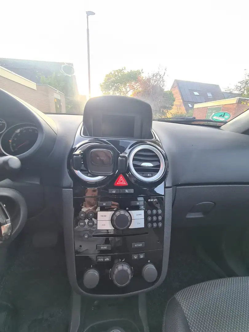 Opel Corsa 1.4-16V Cosmo Zwart - 1