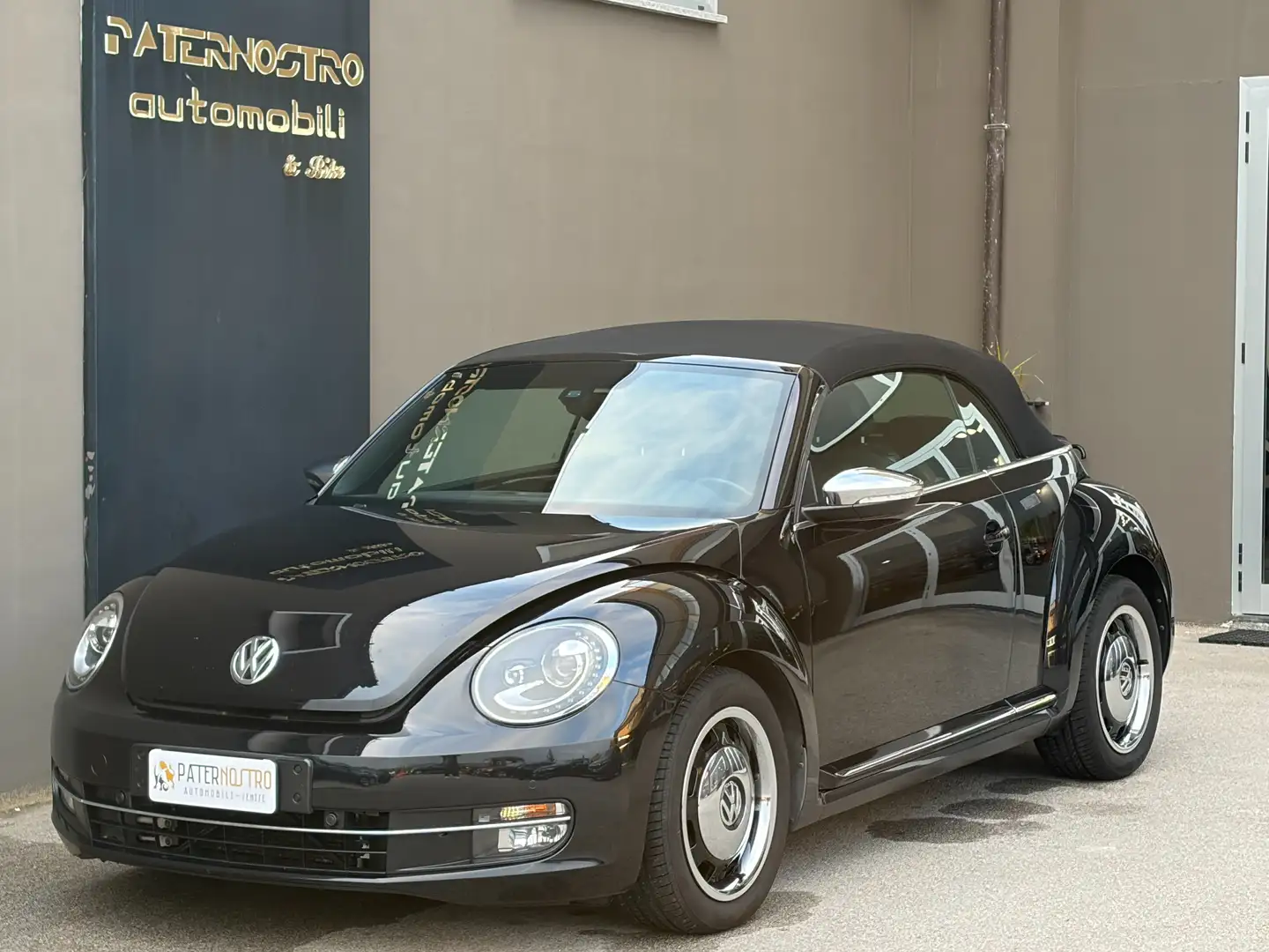 Volkswagen Maggiolino Maggiolino 2011 1.6 tdi Design 105cv Noir - 1