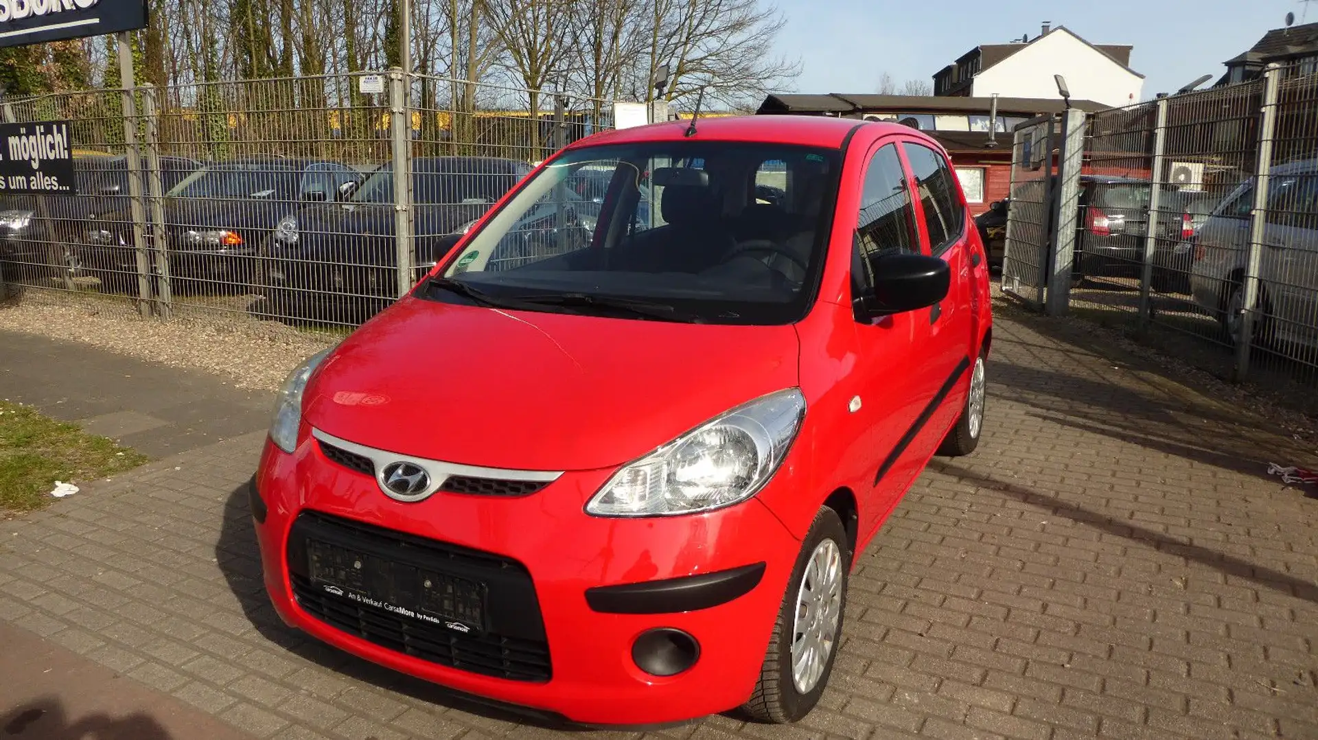 Hyundai i10 Edition+/ 5 Türig/ 2Hand Klima/ TOP Fahrzeug Rojo - 1