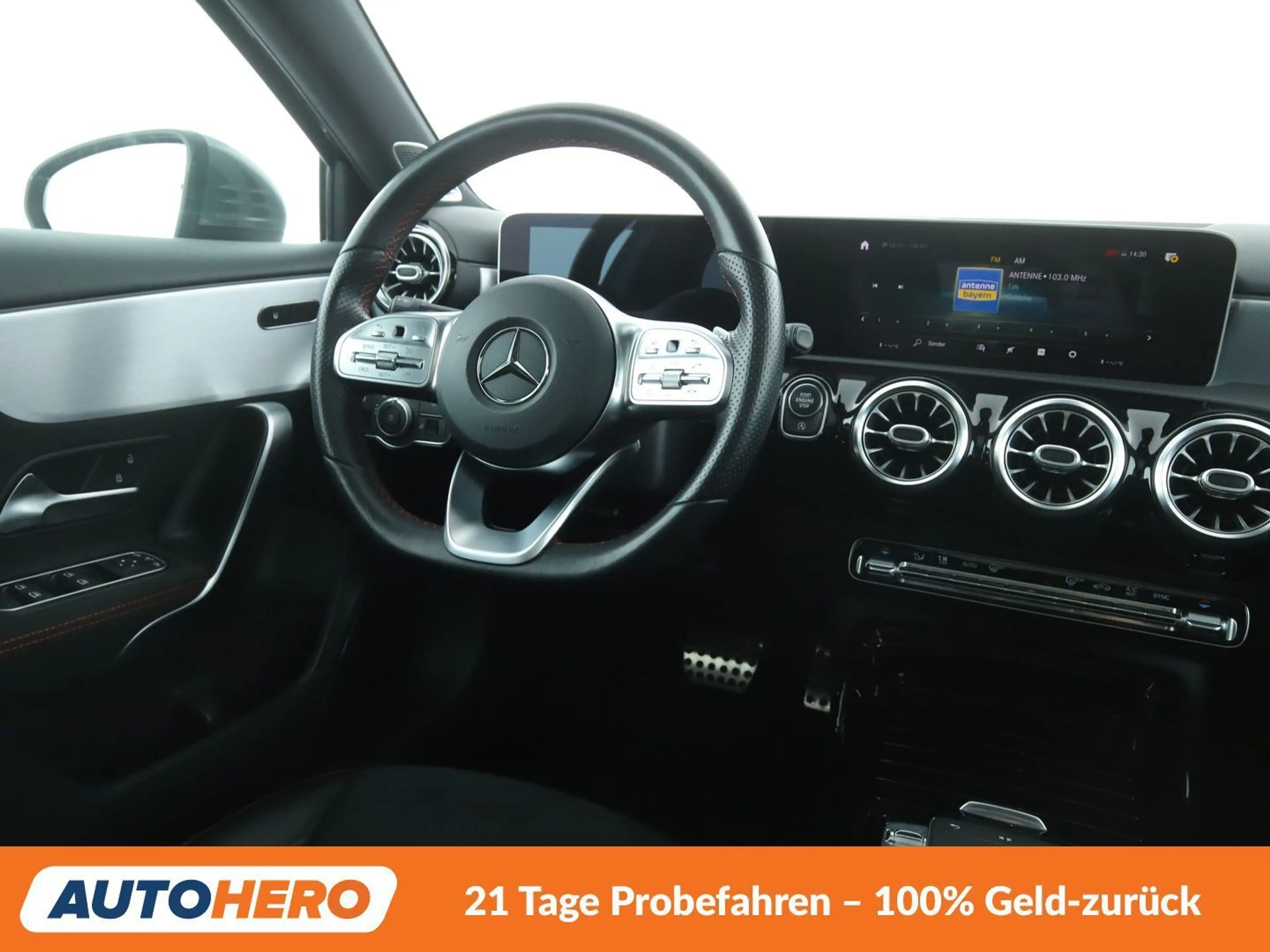 Mercedes-Benz A 35 AMG AMG 4Matic Aut.*NAVI*CAM*SHZ*TEMPO* — photo 13