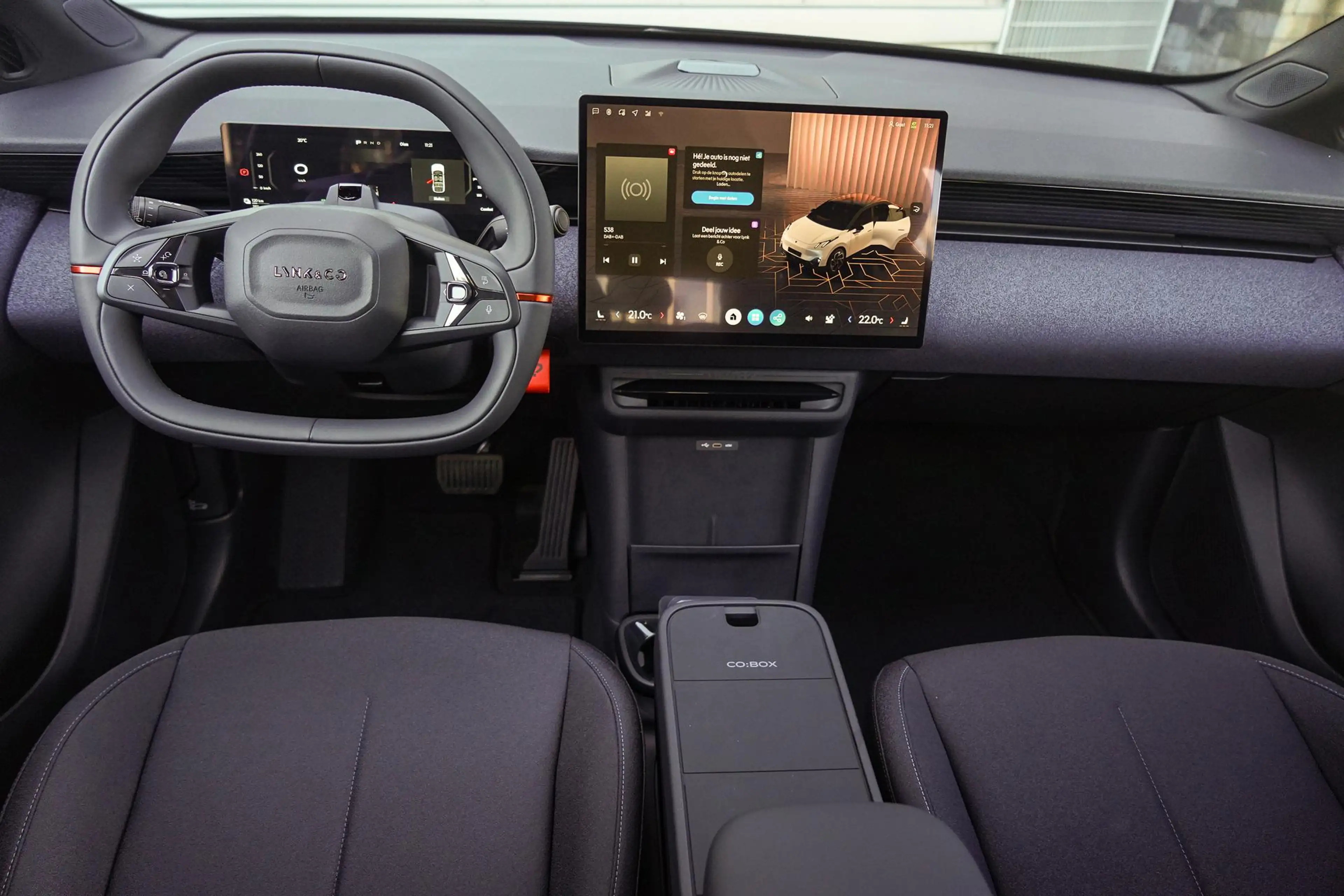 Lynk & Co 02 Business Edition 66 kWh | 19 inch | Multifunctione — photo 13