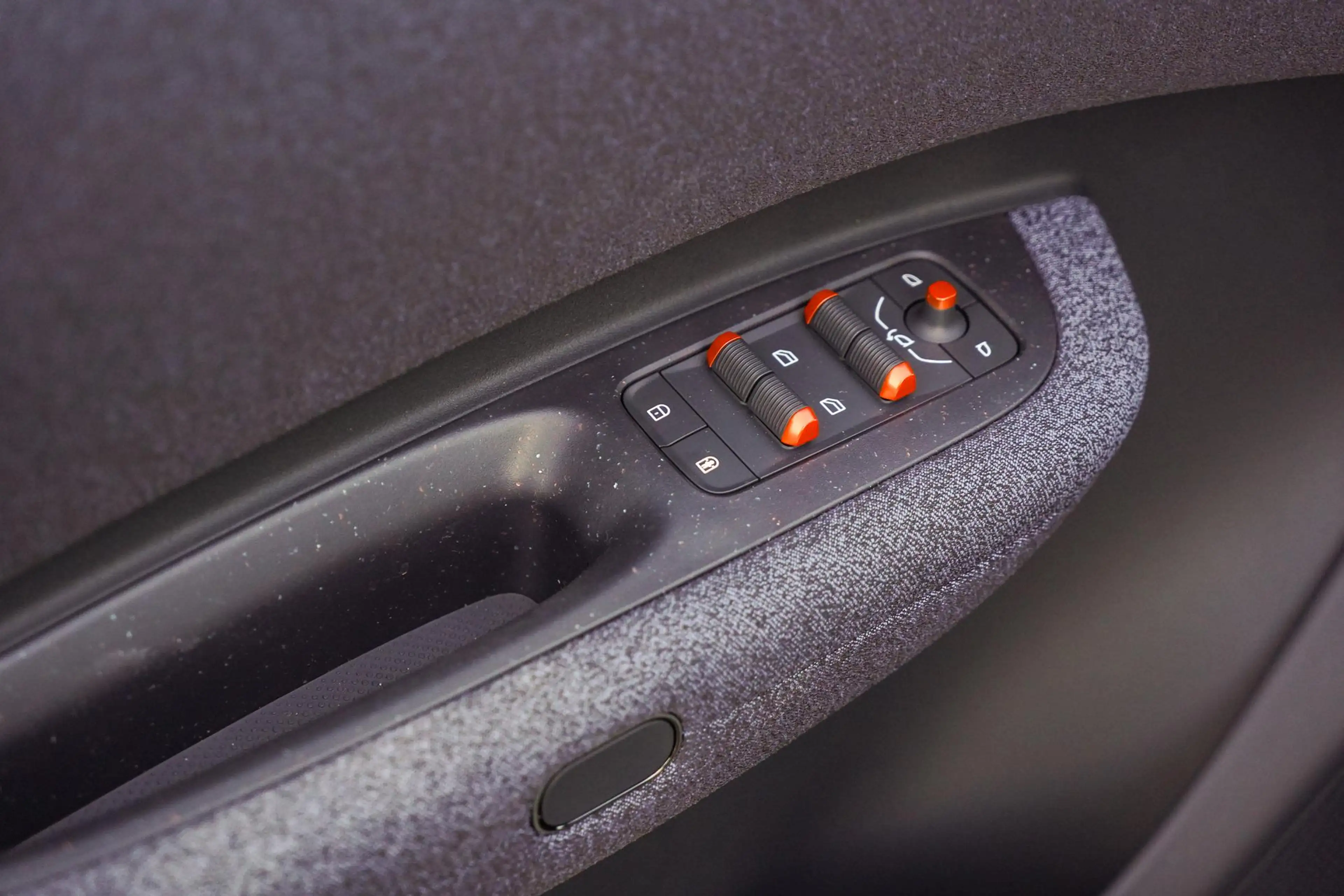 Lynk & Co 02 Business Edition 66 kWh | 19 inch | Multifunctione — photo 15