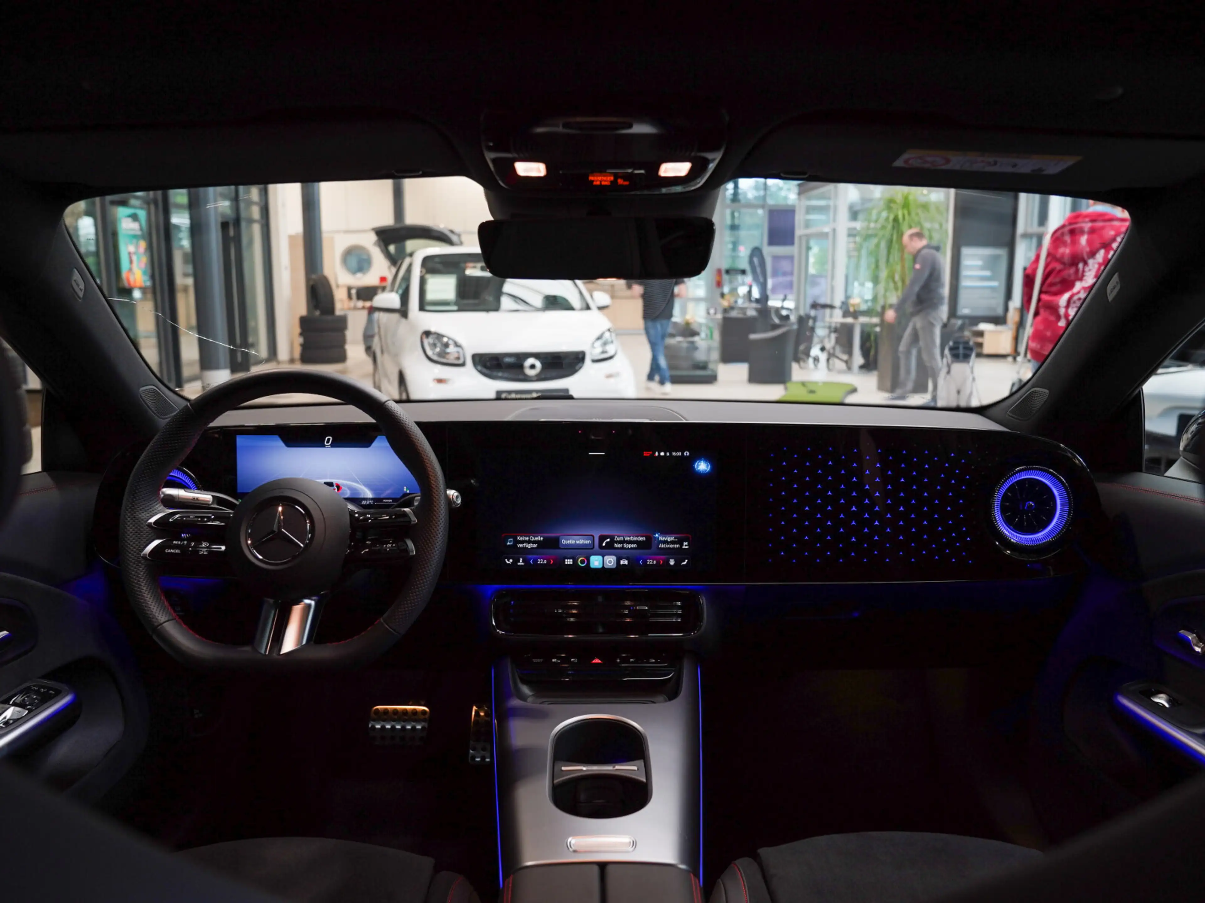 Mercedes-Benz CLA 250 CLA 250+ AMG Line Night Abrisskante Pano KEYLESS — photo 10