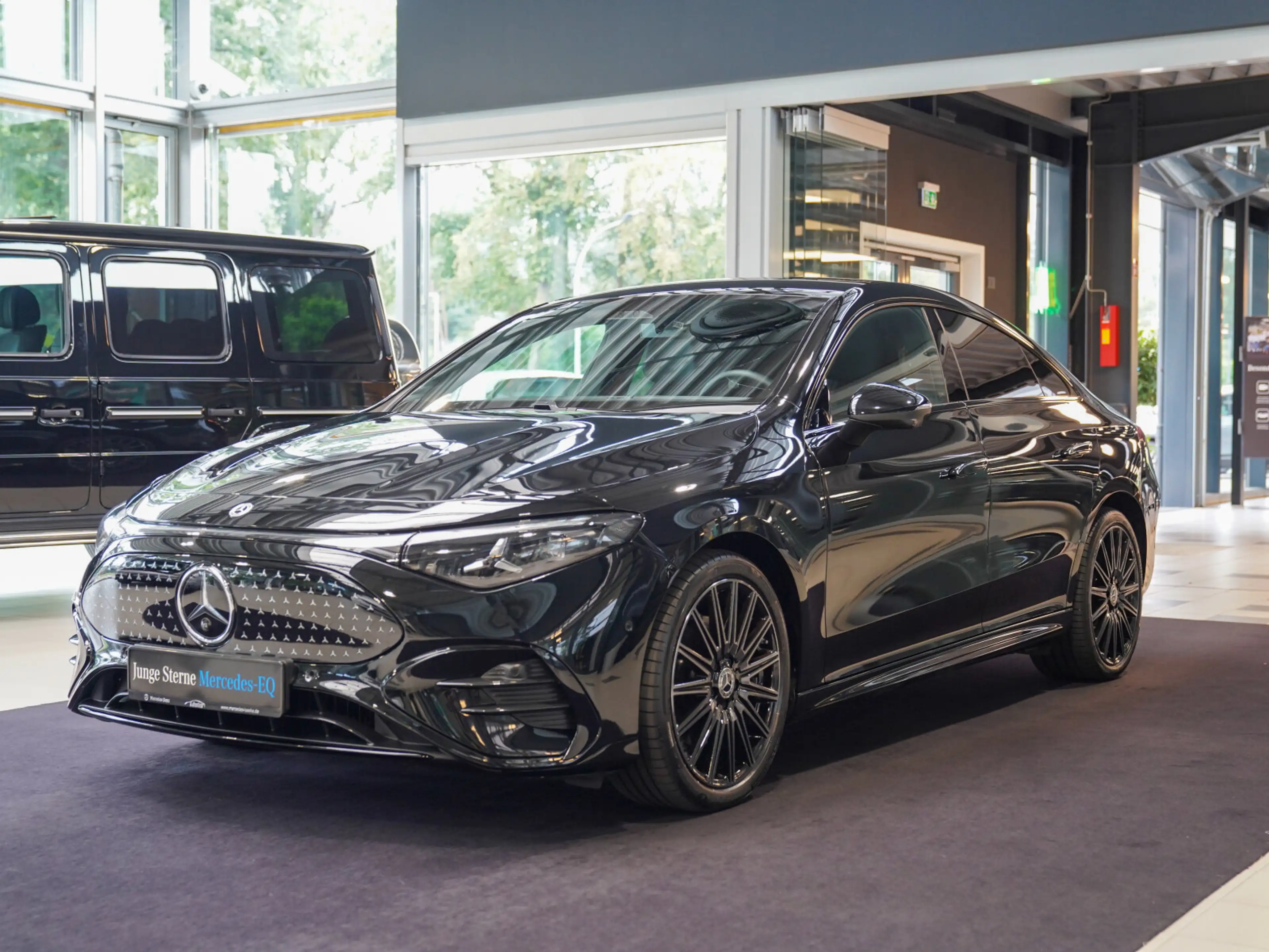 Mercedes-Benz CLA 250 CLA 250+ AMG Line Night Abrisskante Pano KEYLESS — photo 6