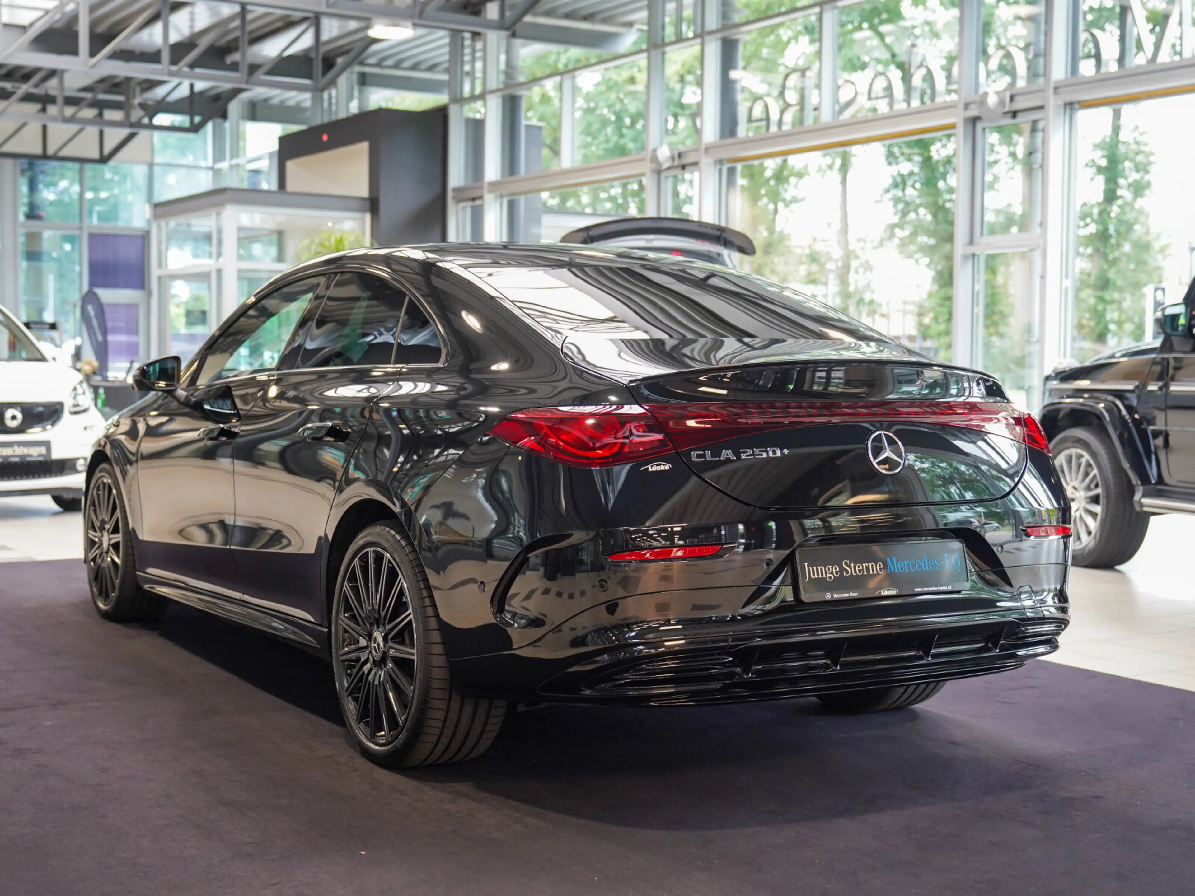 Mercedes-Benz CLA 250 CLA 250+ AMG Line Night Abrisskante Pano KEYLESS — photo 5