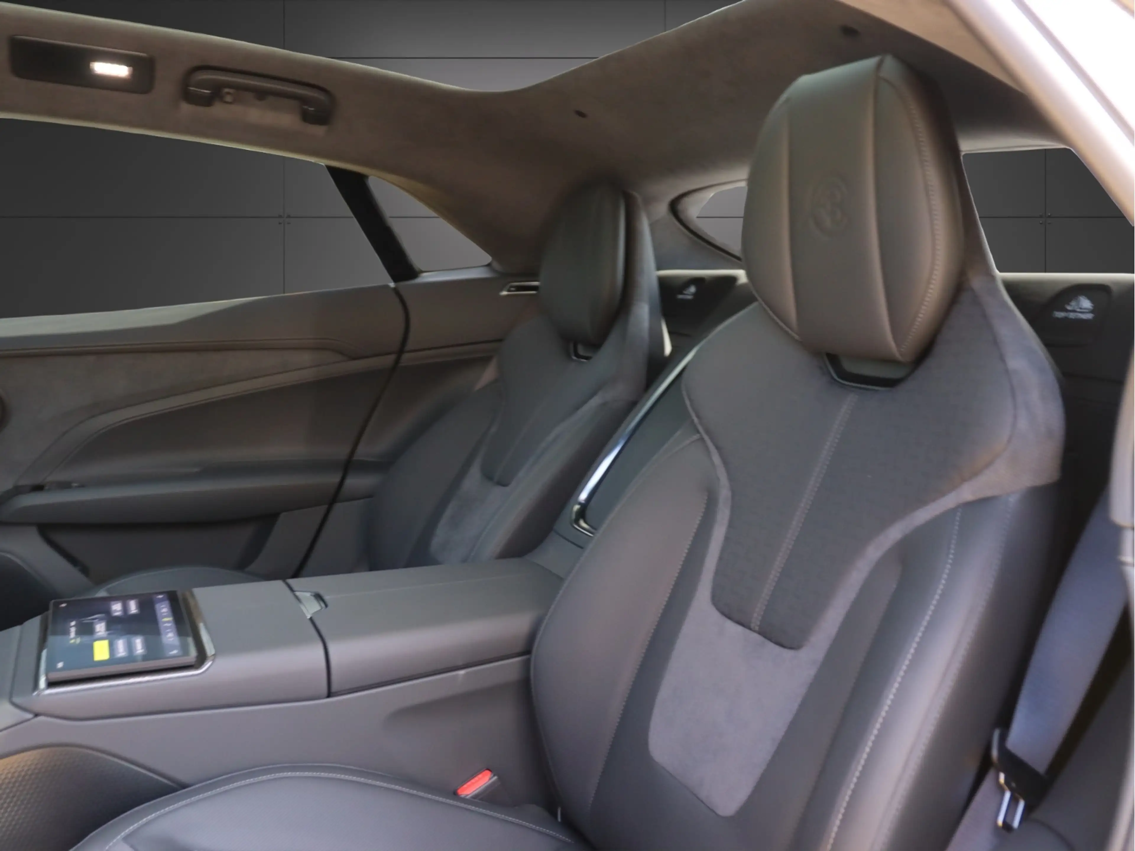 Lotus Emeya S *Lotus Leipzig* *Executive Seats* — photo 14