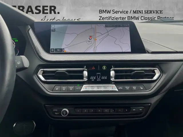 BMW I view 11