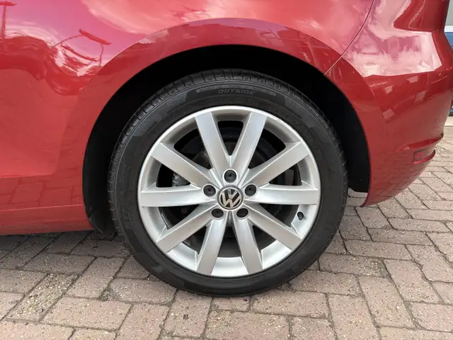Volkswagen Golf view 14