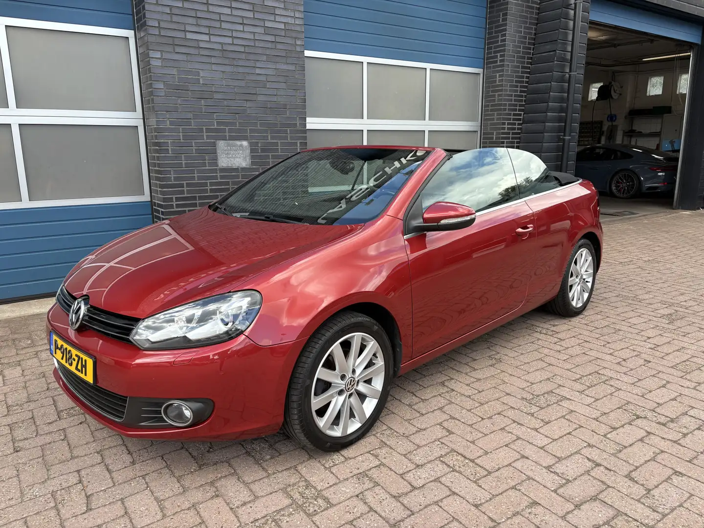 Volkswagen Golf Cabriolet 1.4 TSI, leder, airco, lmv 17 inch Rosso - 2