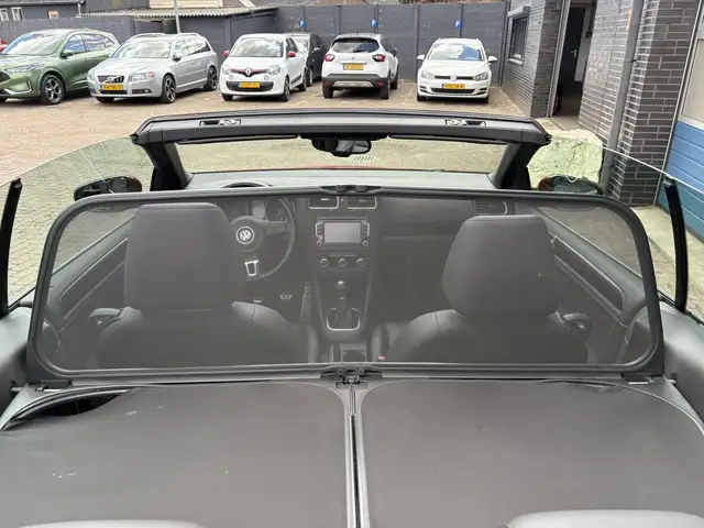 Volkswagen Golf view 10