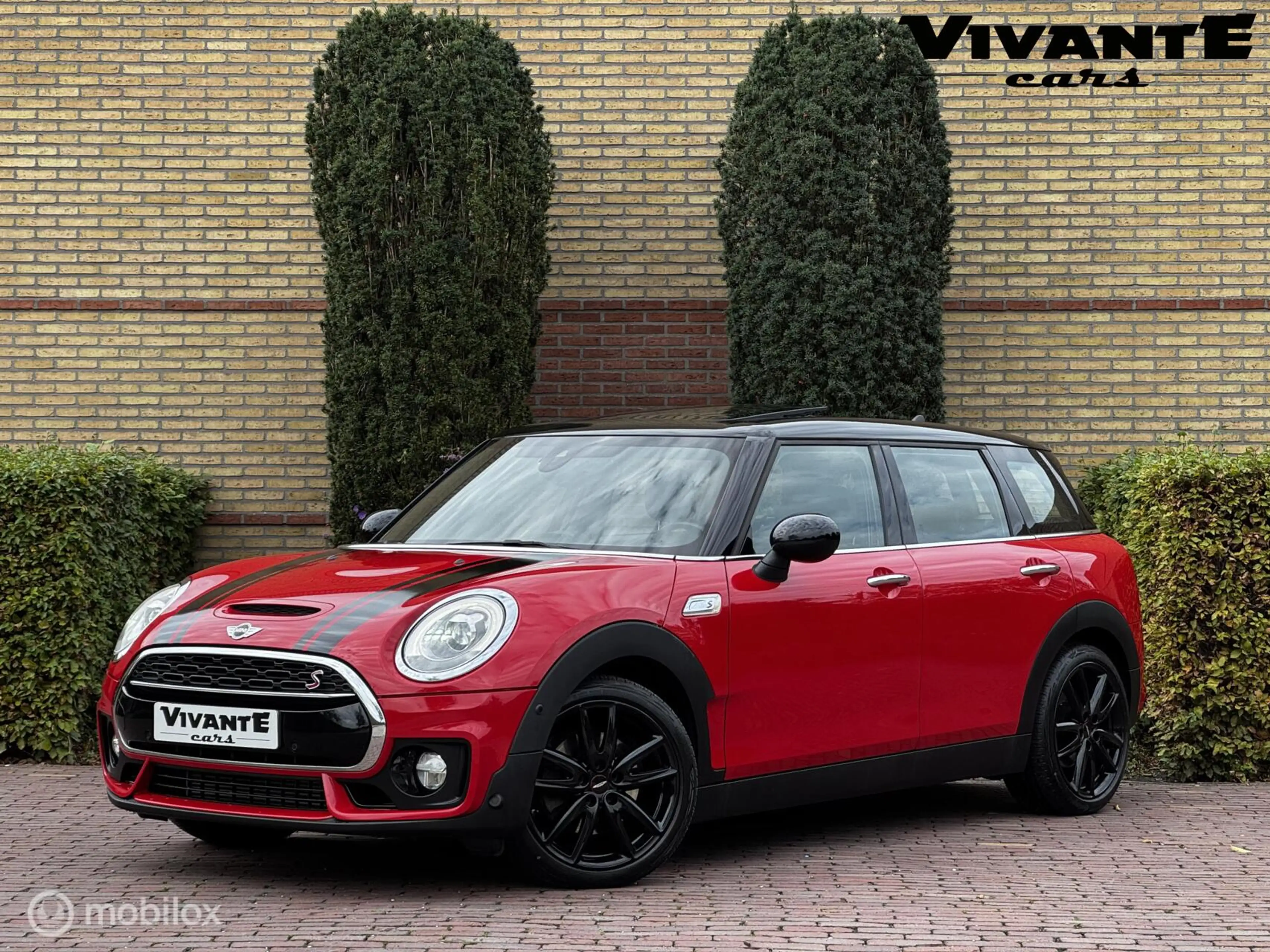 MINI Cooper S Clubman 2.0 Chili Serious Business JCW-Pakket*Pano