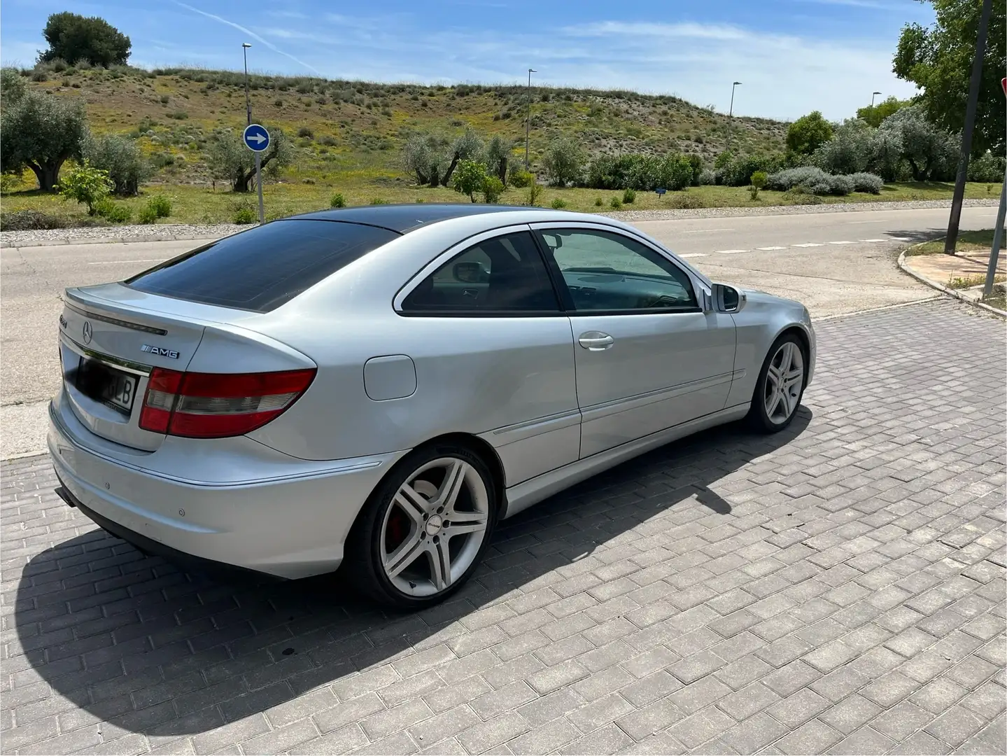 Mercedes-Benz CLC CLC 220CDI Aut. Plateado - 2