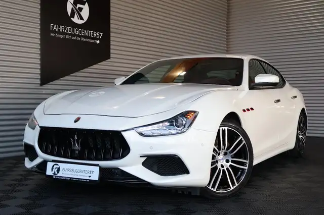 Maserati Ghibli S 3.0 V6 GRANSPORT RWD PDC/NAVI/SHZ/BOSE