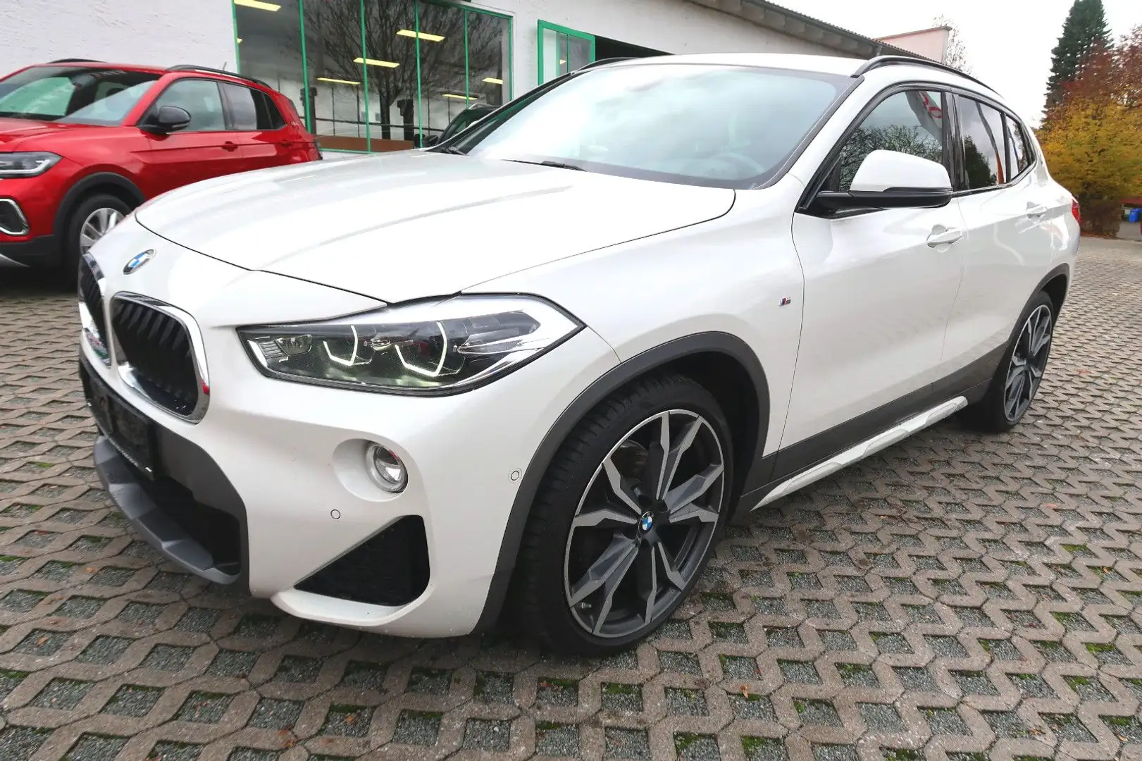 BMW X2 xDr18d"MSportX"LM20"LED"NaviPr"Leder"1HdSh" Weiß - 2