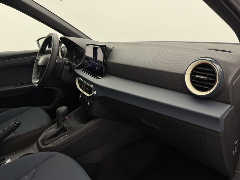 SEAT Arona Arona 1.5 TSI DSG Black Ed.+CAM+NAV+LED+ASSISTS+ — photo 30
