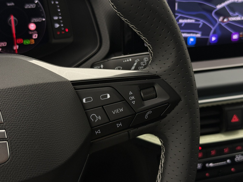 SEAT Arona Arona 1.5 TSI DSG Black Ed.+CAM+NAV+LED+ASSISTS+ — photo 44