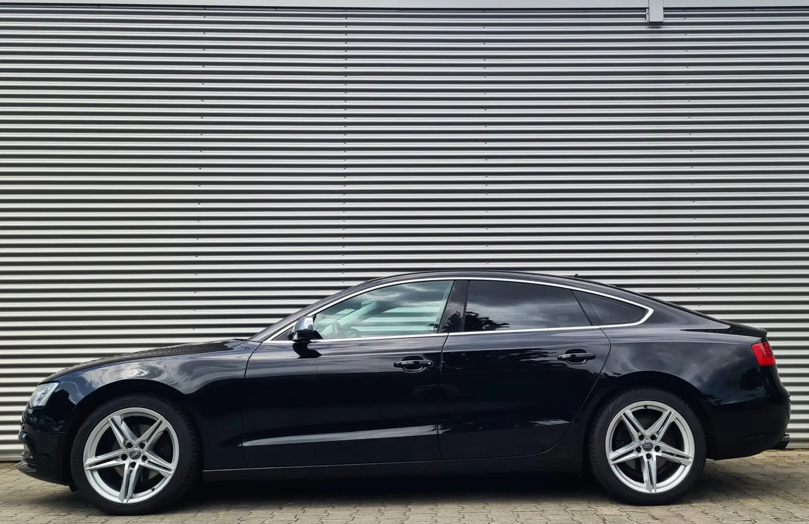 Audi A5 Sportback 1.8 TFSI 170Pk Pro Line 05-2012 Brillian Zwart - 2