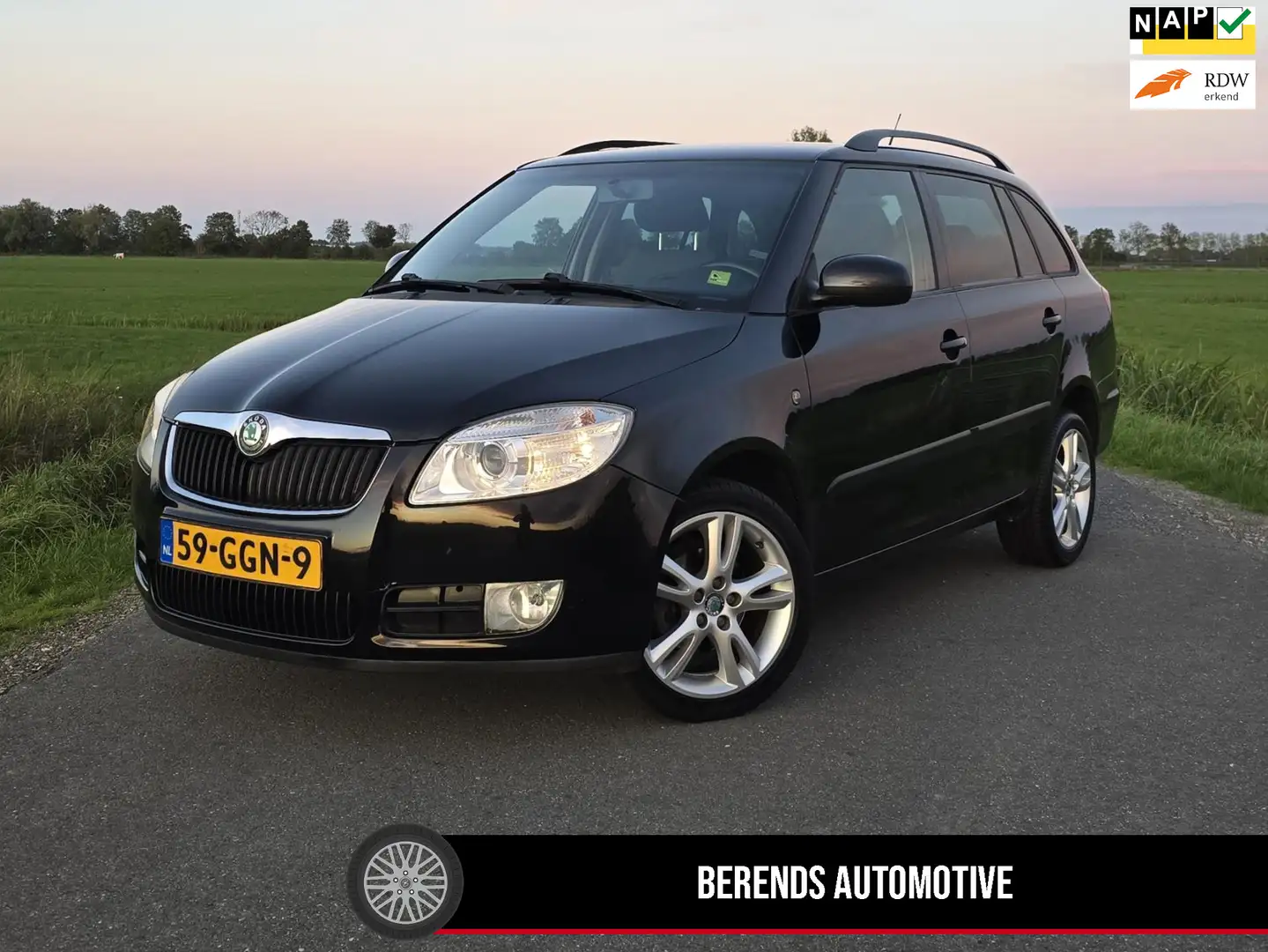 Skoda Fabia Combi 1.6-16V Sport Zwart - 1