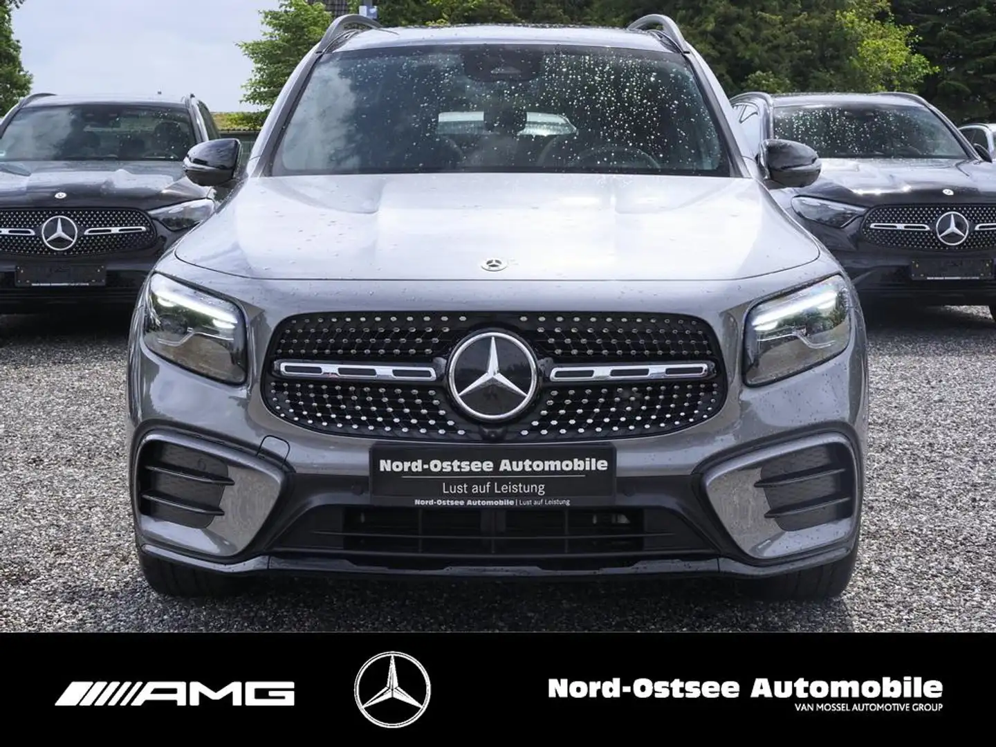 Mercedes-Benz GLB 200 AMG ADV.+ 360°KAM MULTIBEAM PANO AHK SHZ Gris - 2