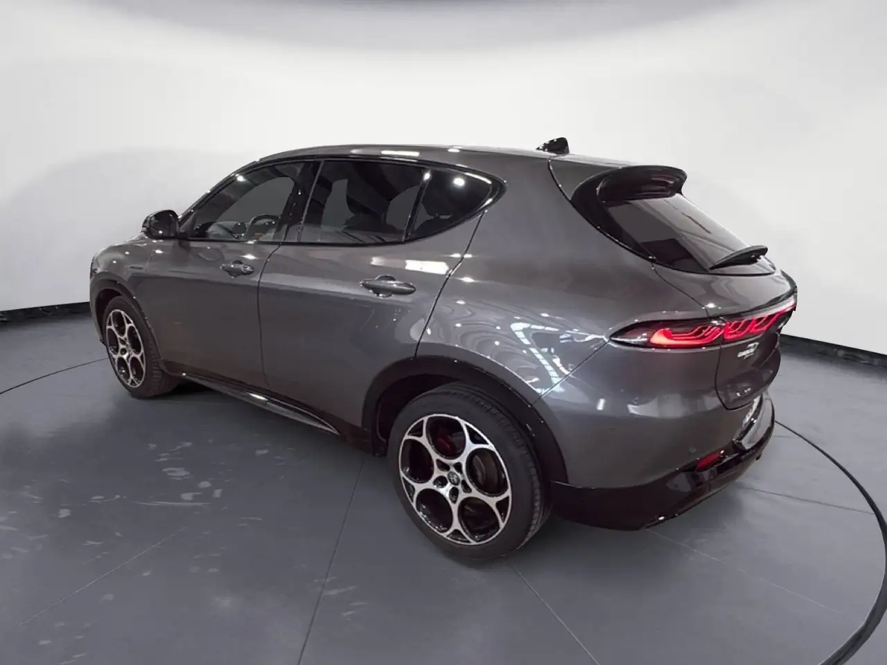 Alfa Romeo Tonale 2024