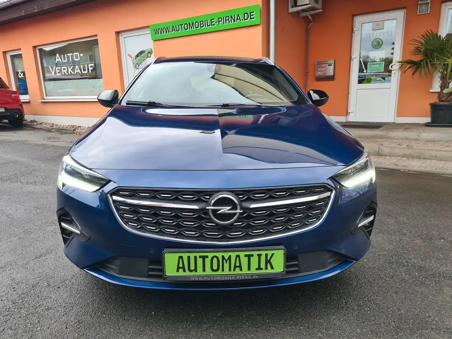 Opel Insignia B ST 2.0 D Business Automatik +BOSE/HUD Bleu - 2