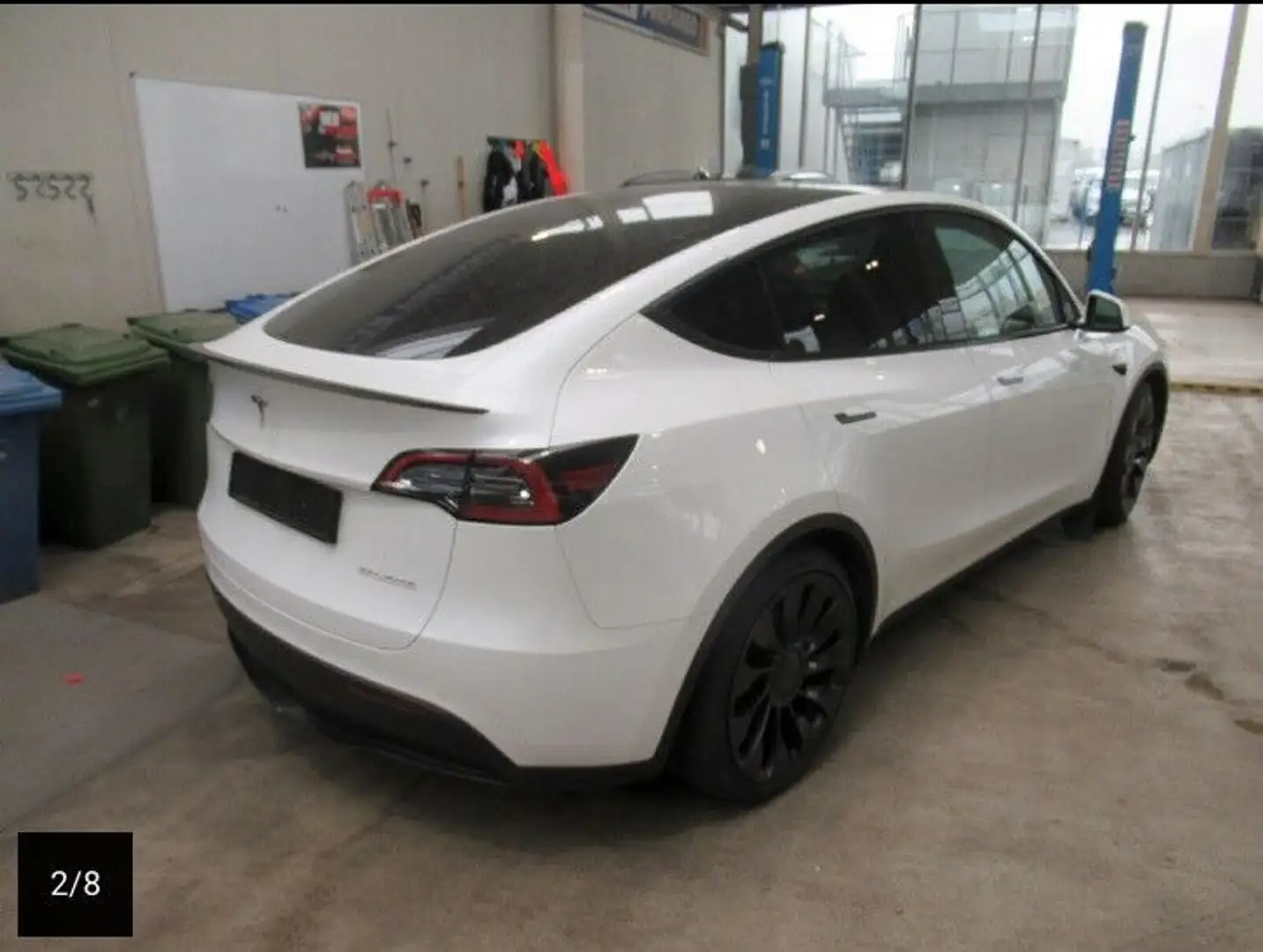 Tesla Model Y LongRange AWD Performance WärmepAutop21" Weiß - 2