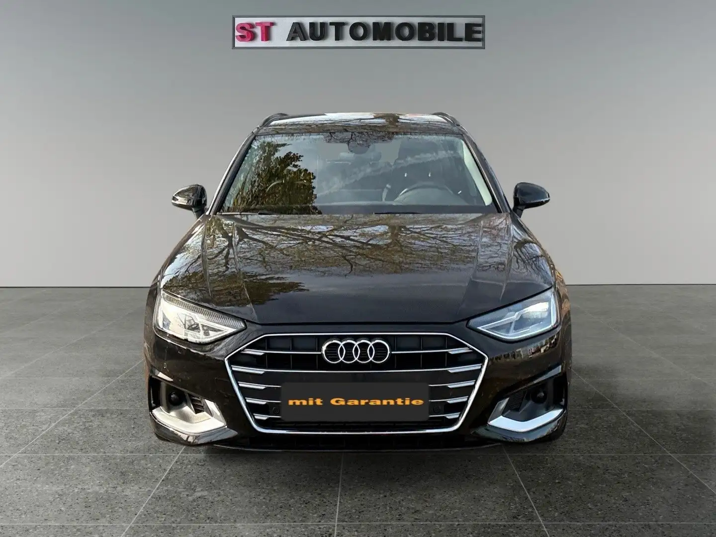 Audi A4 Avant 35 TFSI -Kamera-Automatik-PDC-Leder Schwarz - 2