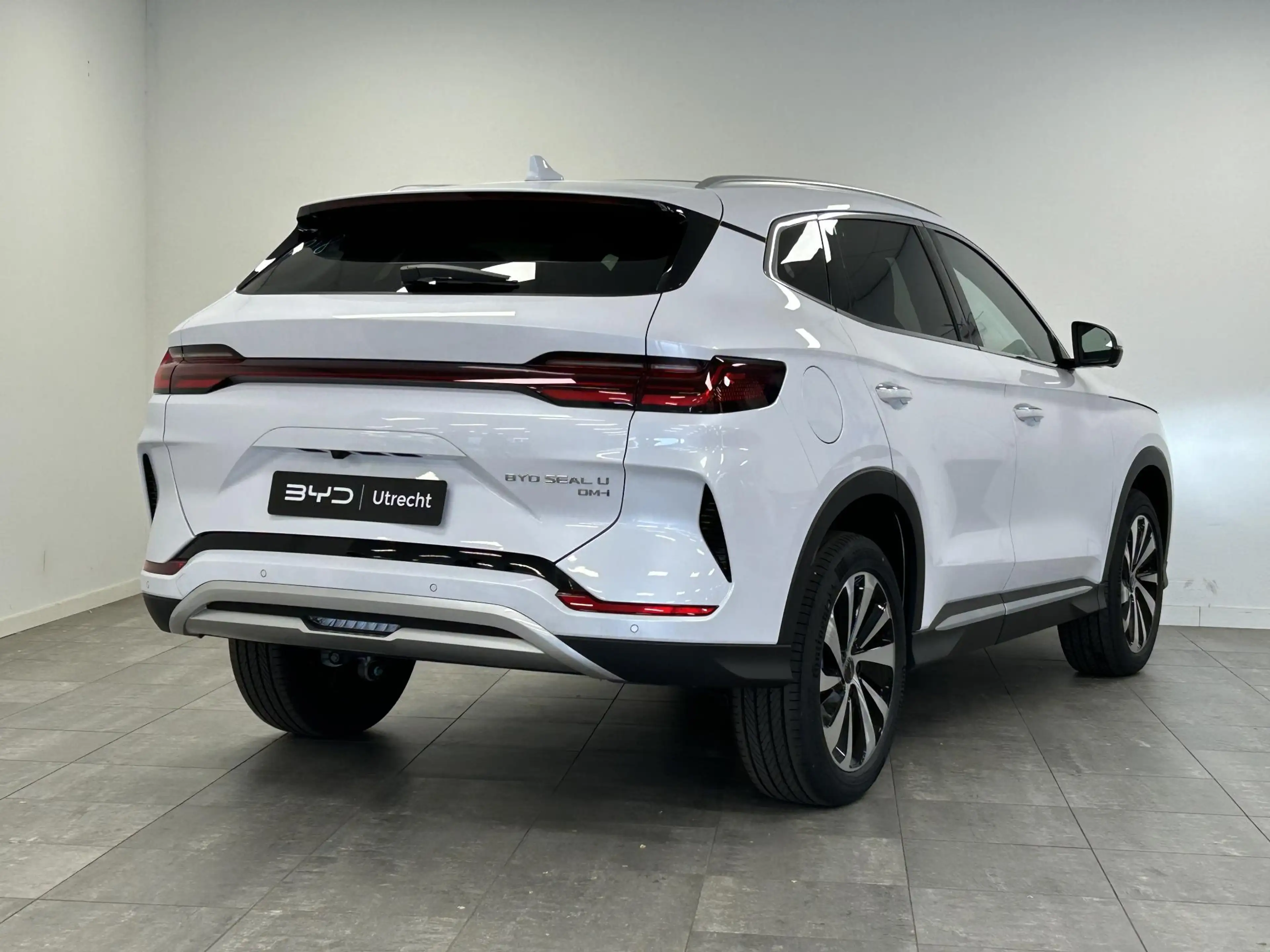 BYD Seal U 1.5 DM-i FWD Boost ZWART LEDER | VOORRAAD VOORDEEL — photo 2
