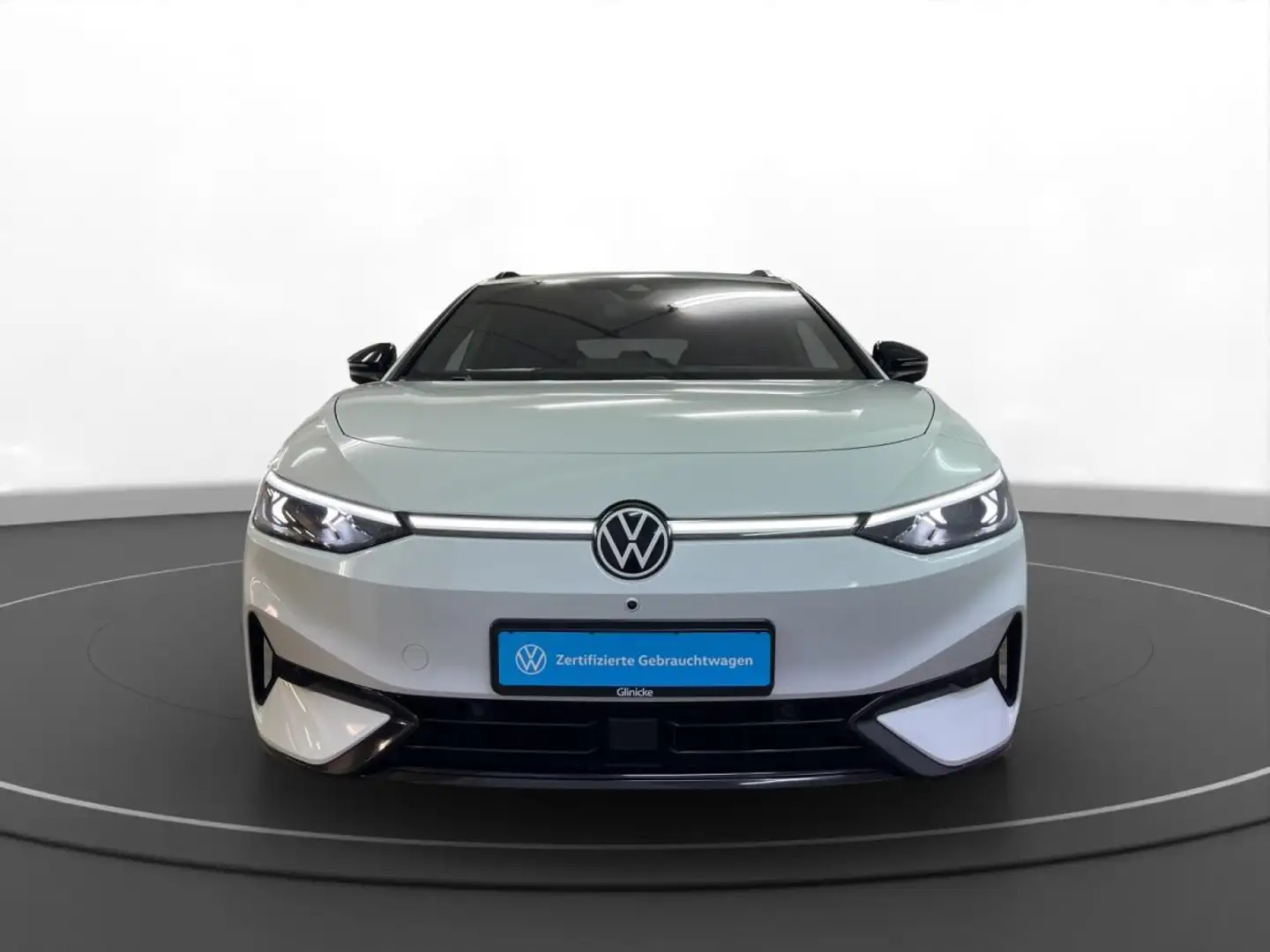 Volkswagen ID.7 Tourer Pro AHK LED LM 20" Navi ACC App-Connect Weiß - 2