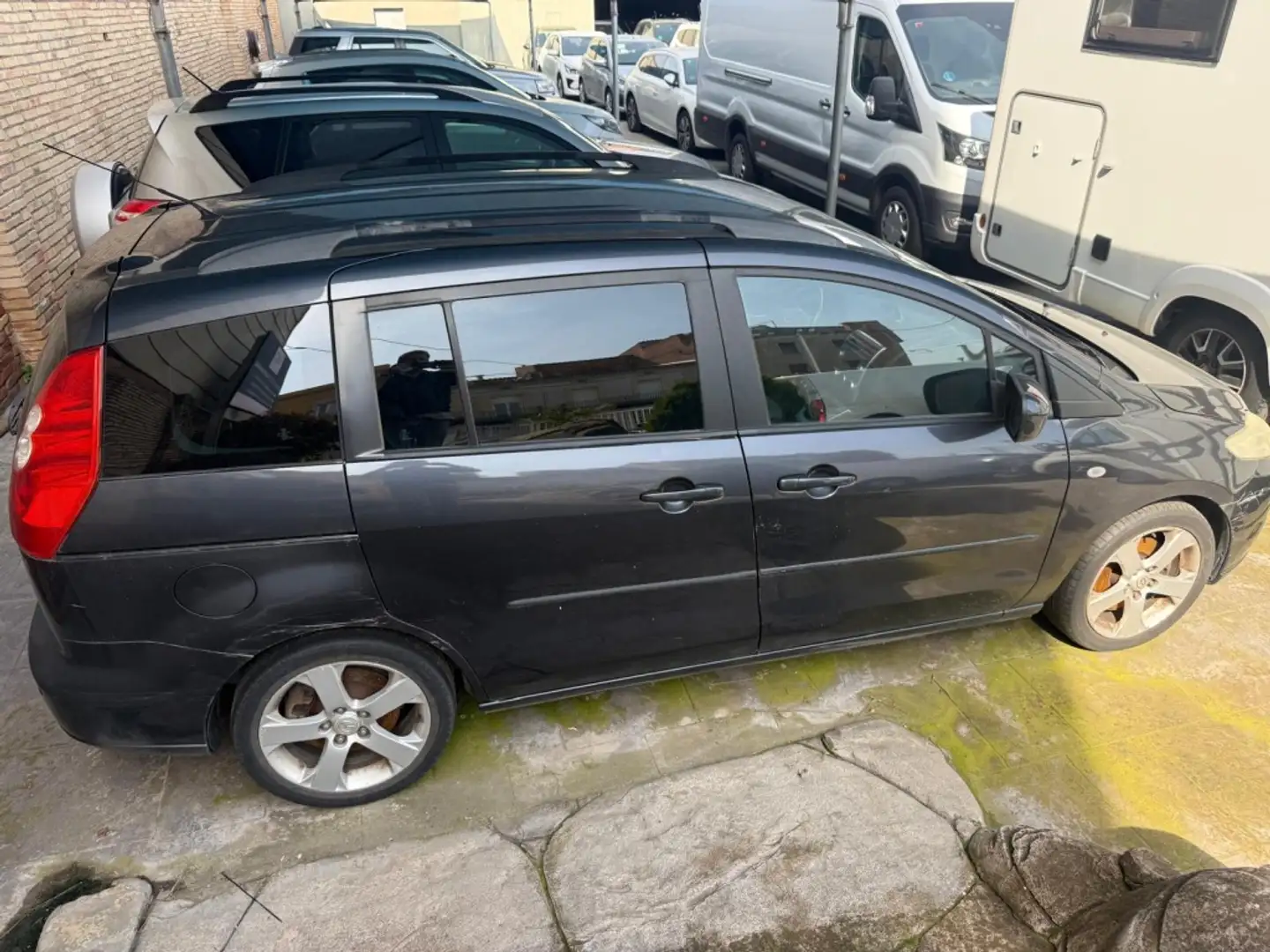 Mazda 5 2.0CRTD Sportive 143 Gris - 1