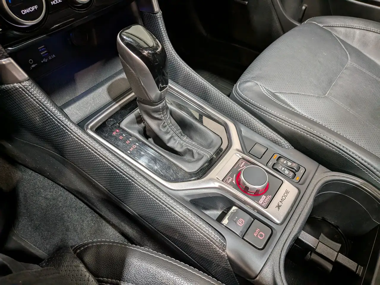 Subaru Forester снимка Subaru Forester