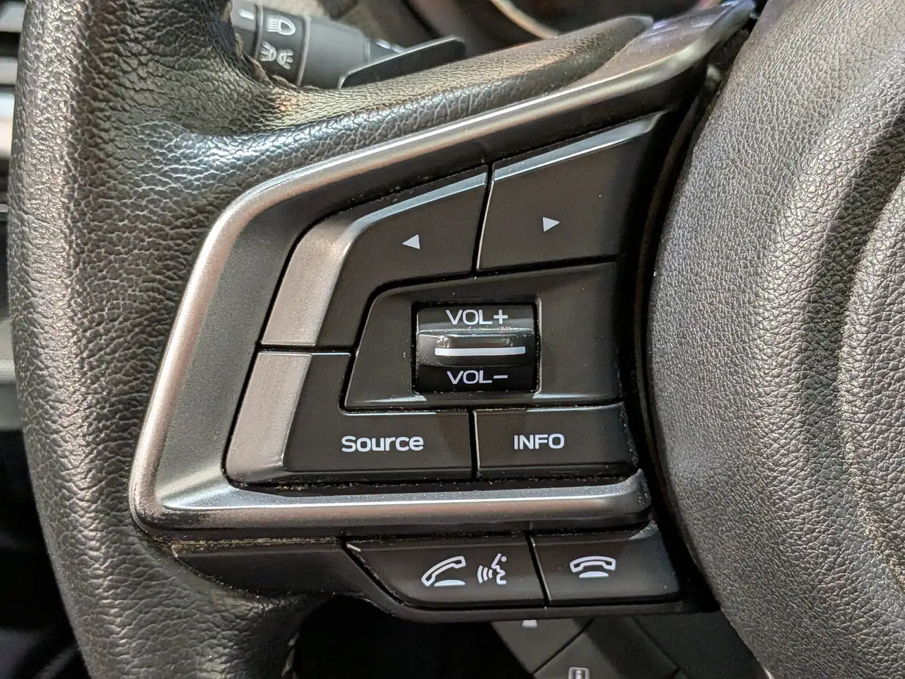 Subaru Forester снимка Subaru Forester