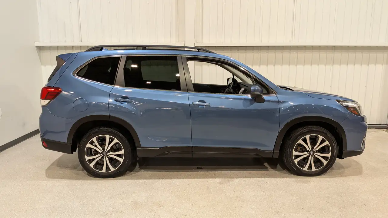 Subaru Forester снимка Subaru Forester