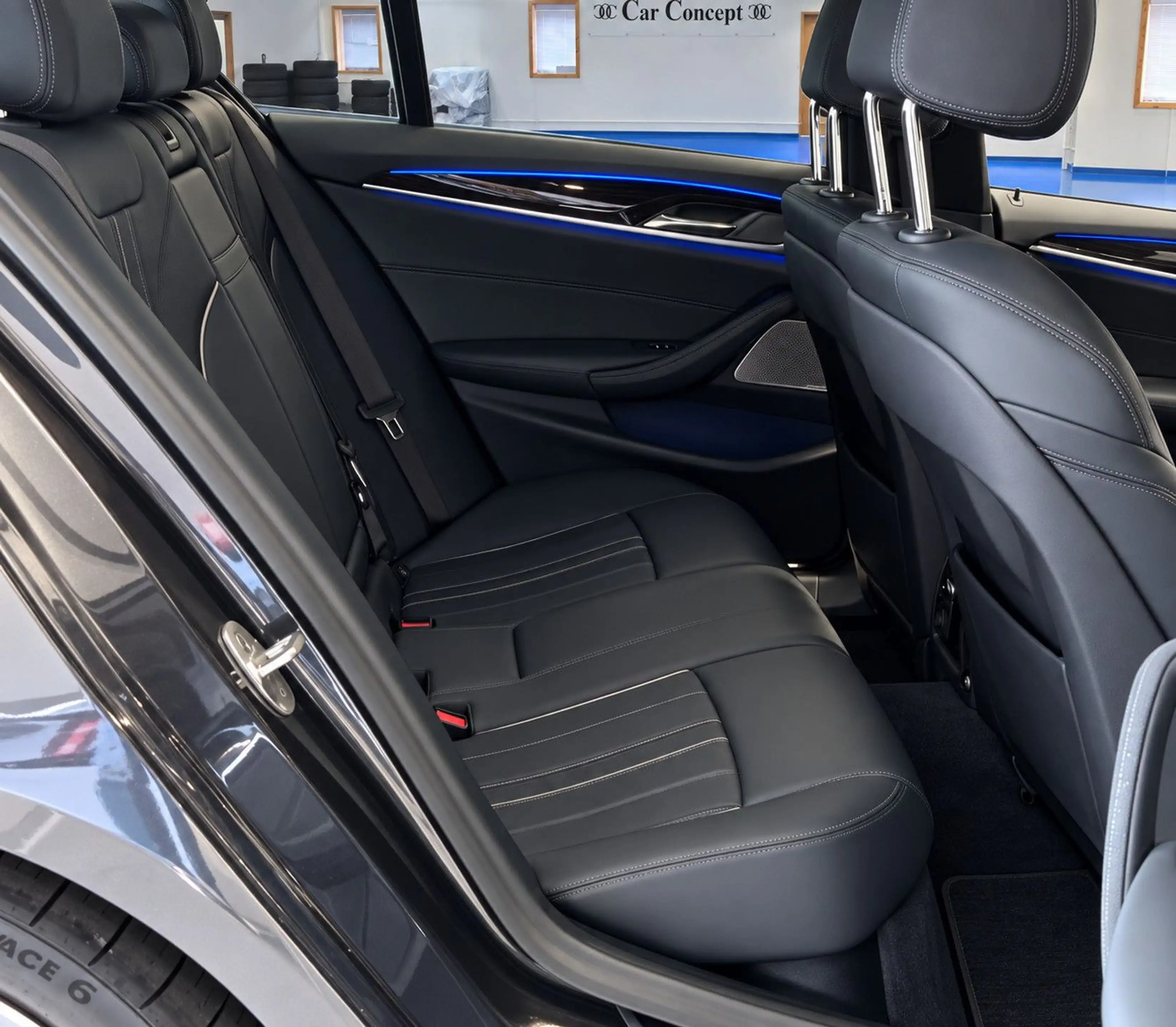 BMW 550 d xDriveA SHD DAP Park+ H&K Laser — photo 7