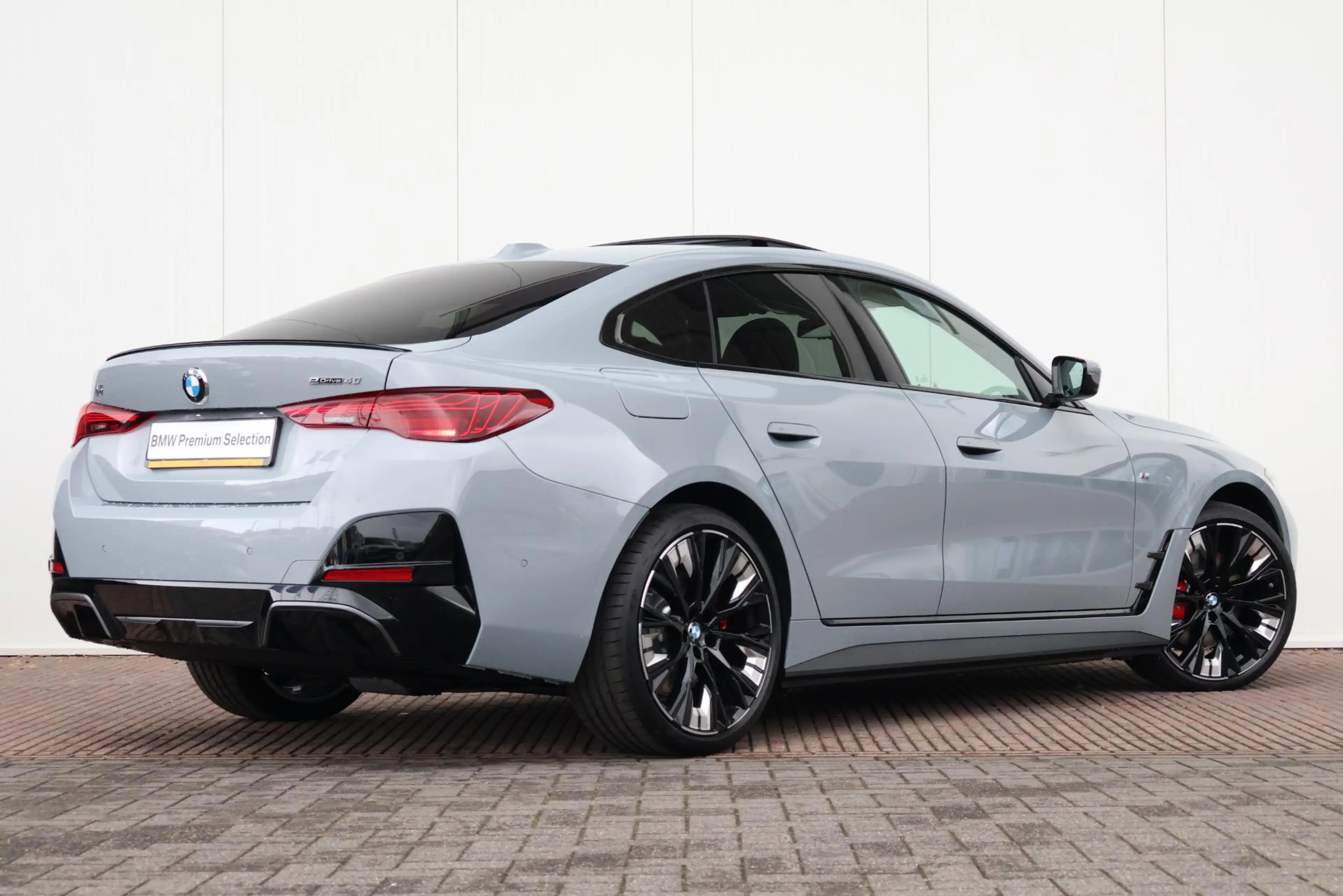 BMW i4 eDrive40 M Sport Edition 84 kWh | Sport Pakket Pro — photo 7