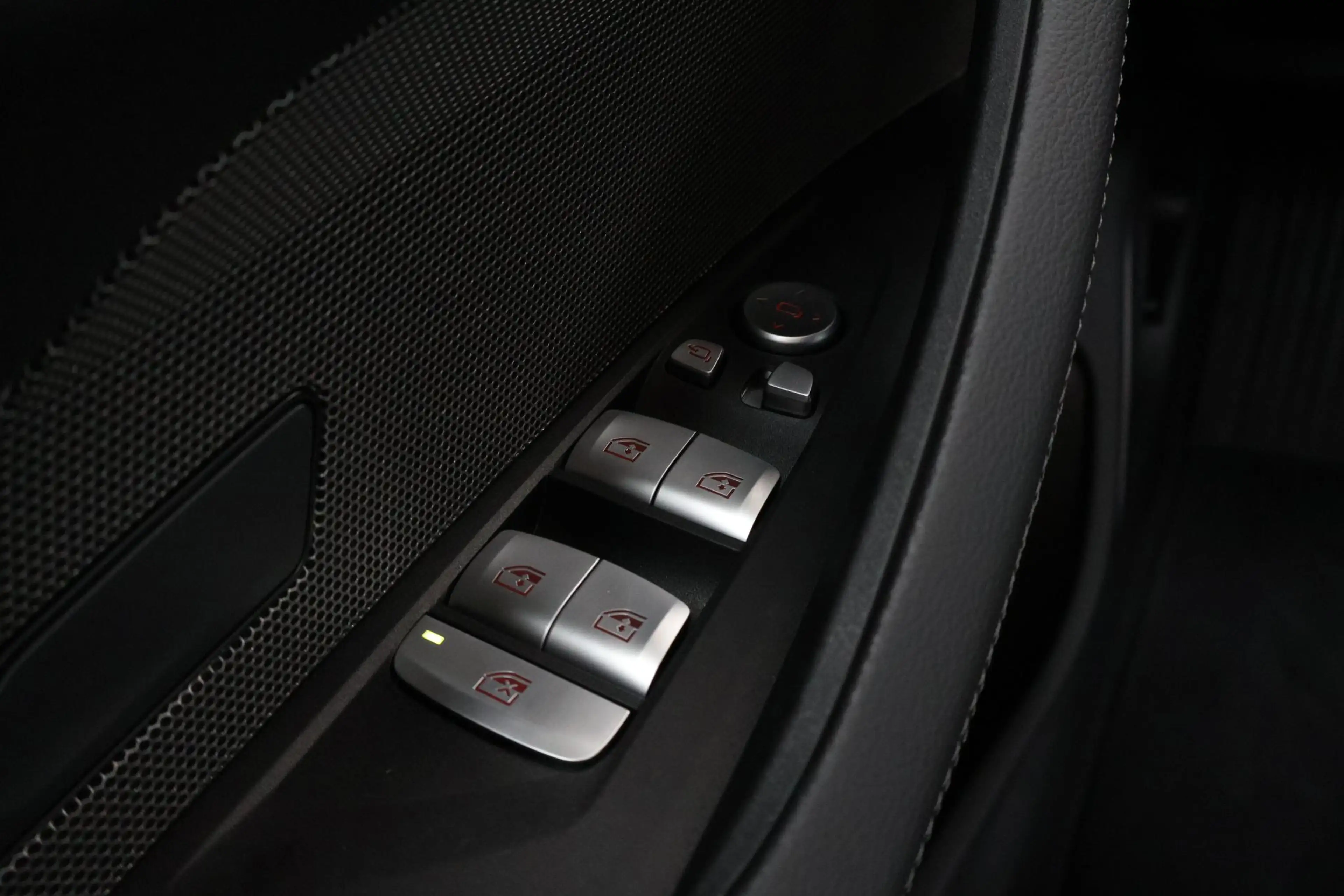 BMW i4 eDrive40 M Sport Edition 84 kWh | Sport Pakket Pro — photo 15