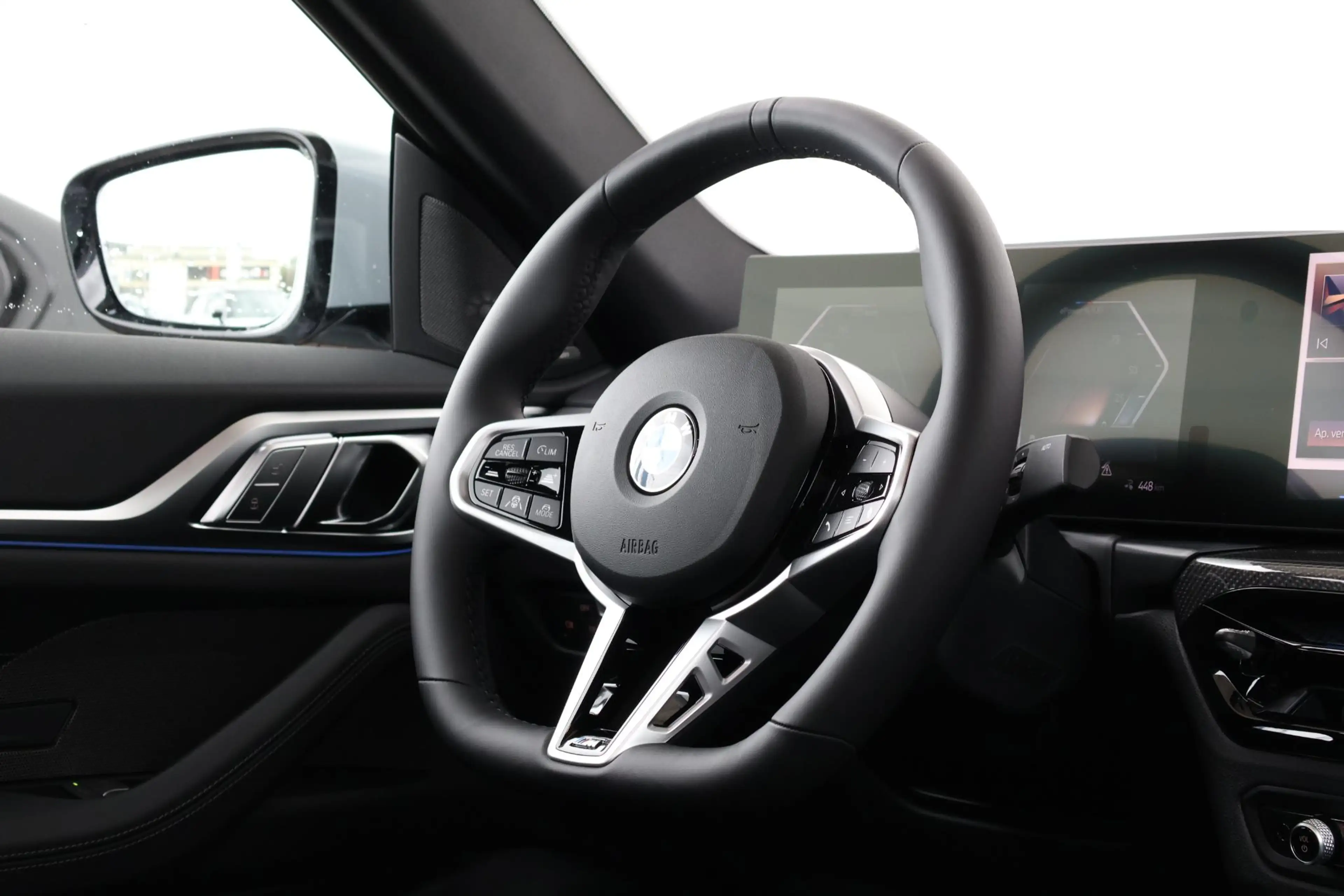 BMW i4 eDrive40 M Sport Edition 84 kWh | Sport Pakket Pro — photo 11