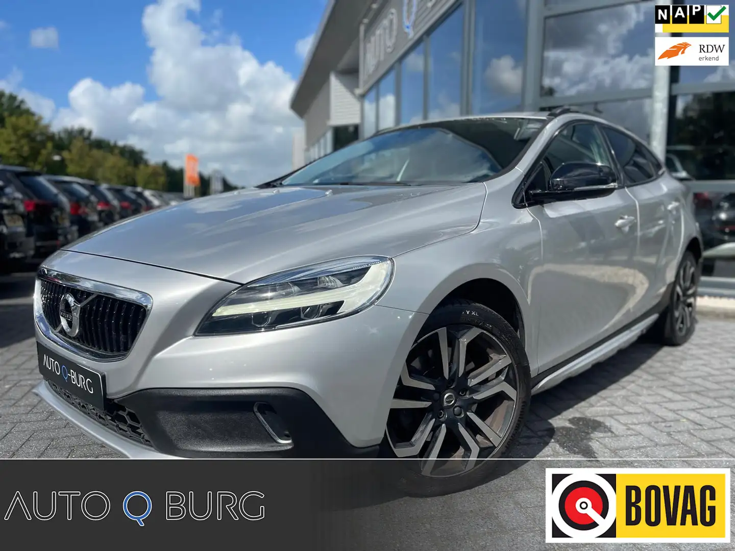 Volvo V40 Cross Country 2.0 D2 Summum | Digitale Cockpit | Navi | Leder | Gri - 1