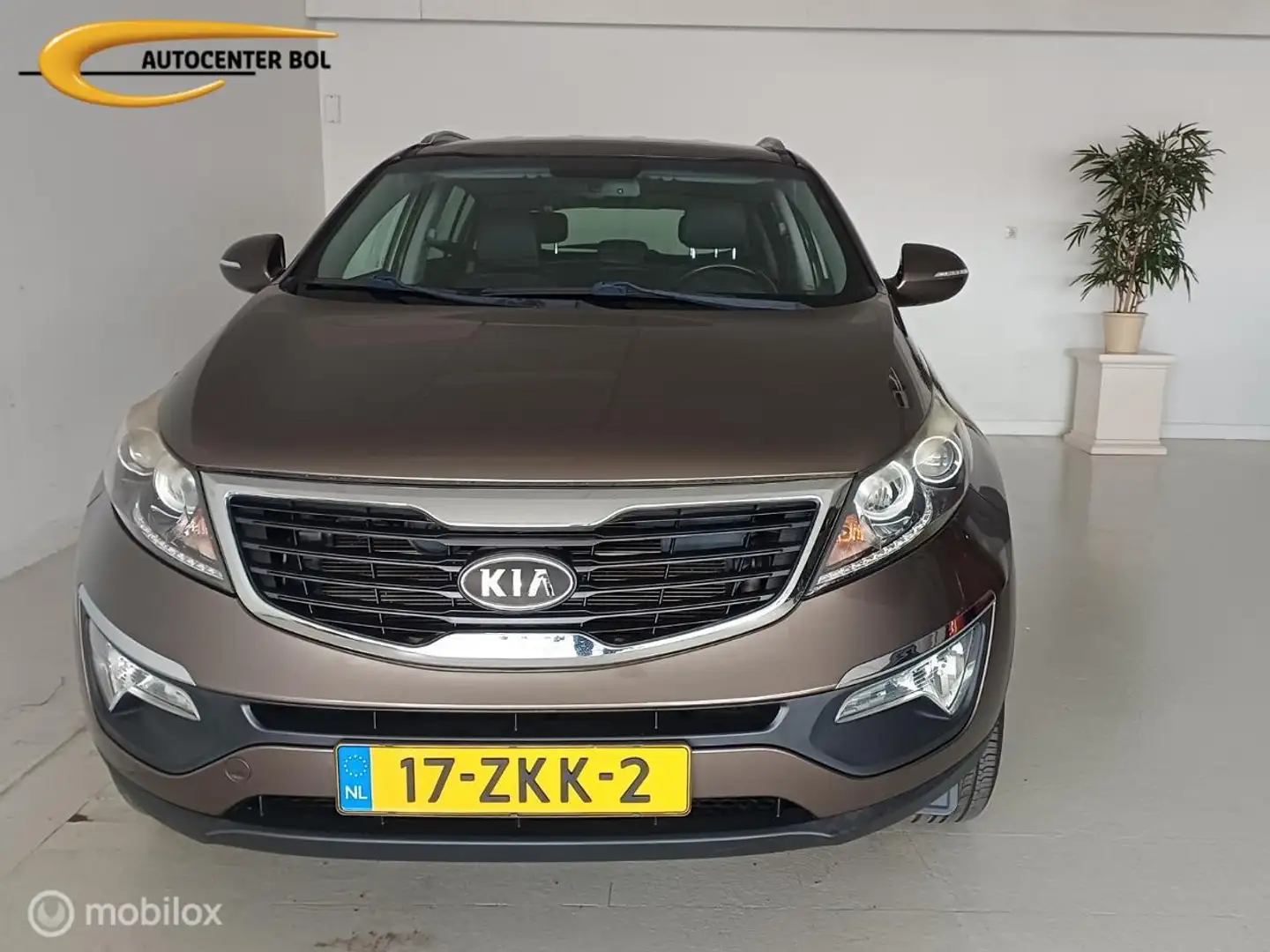 Kia Sportage 2.0 Automaat Plus Pack Brun - 2