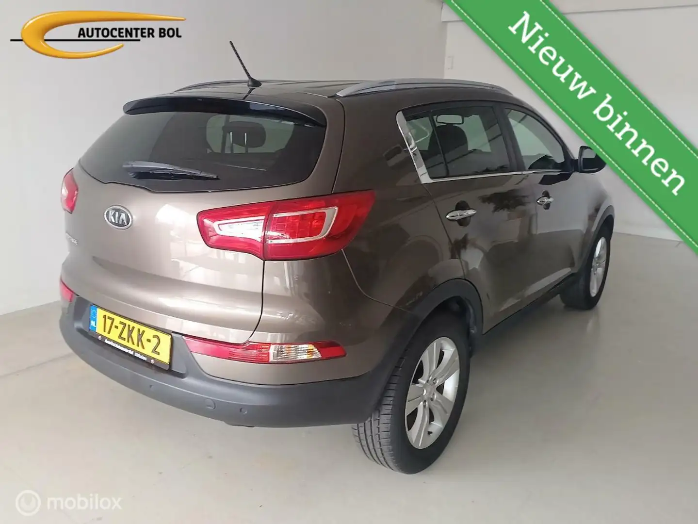 Kia Sportage 2.0 Automaat Plus Pack Marrón - 2