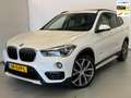 BMW X1 XDrive20d High Exe / M Pakket / Pano / Harman / He Weiß - thumbnail 1