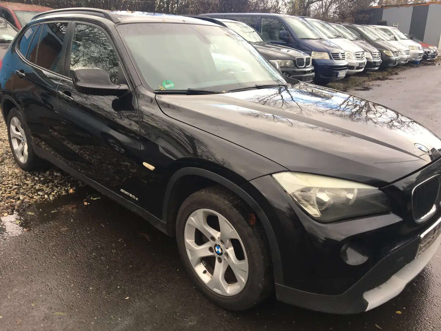 BMW X1 20d xDrive 180 PS KLIMA ALU PDC EURO 5 Zwart - 1